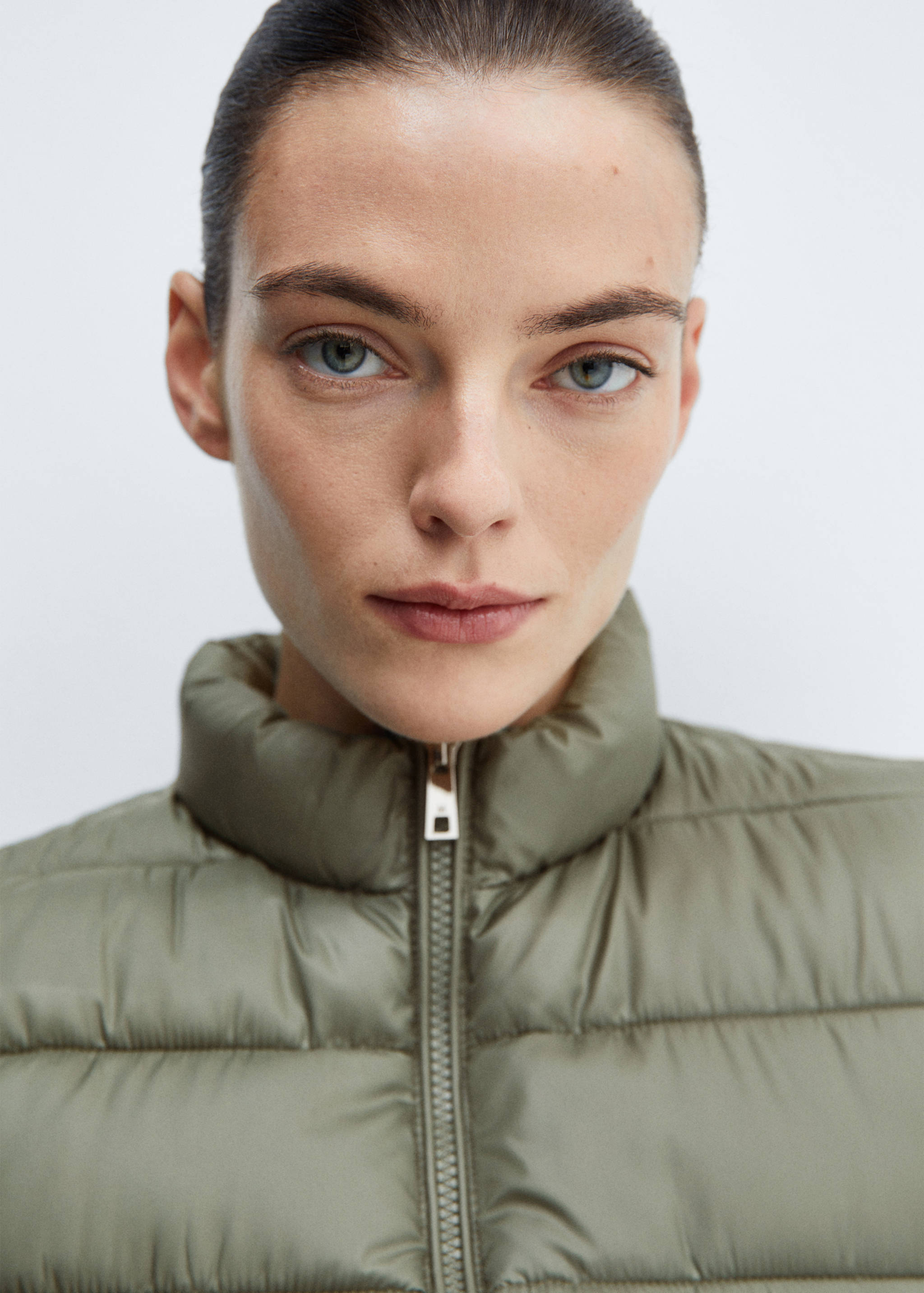 Ultra-light quilted gilet - Details of the article 6