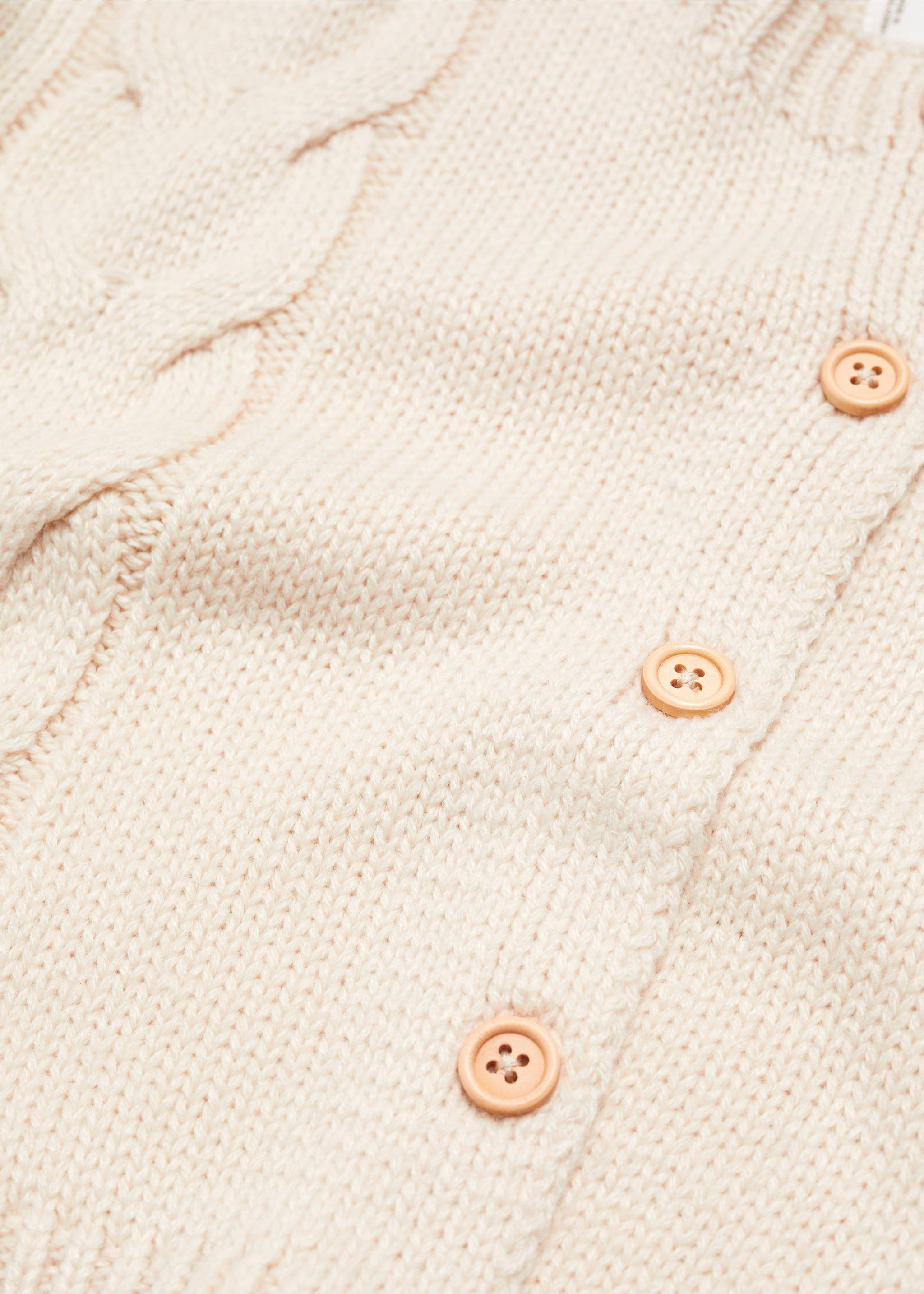 Knitted braided cardigan - Details of the article 8, Sand. Ref: 67092919-00.