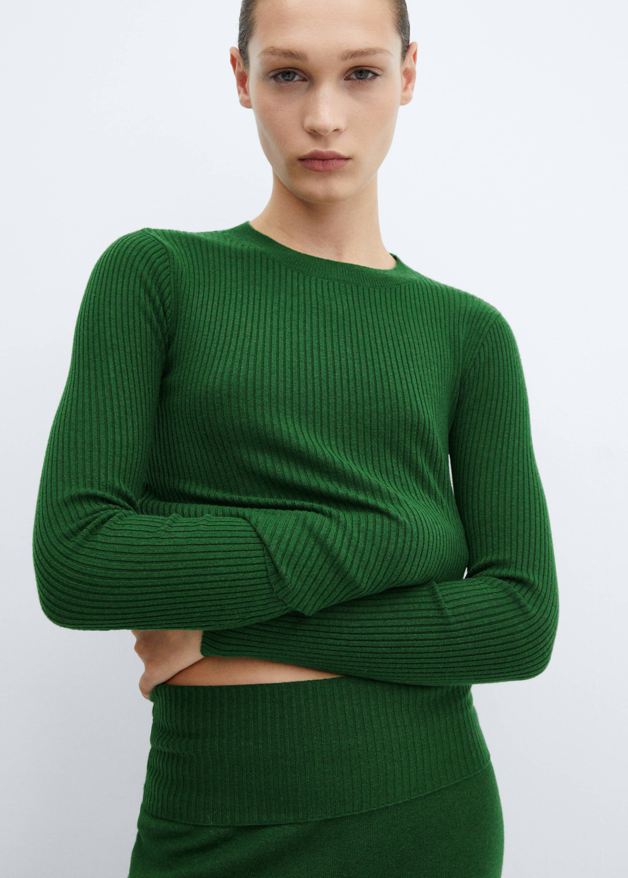 Ribbed round-neck sweater - Details of the article 1