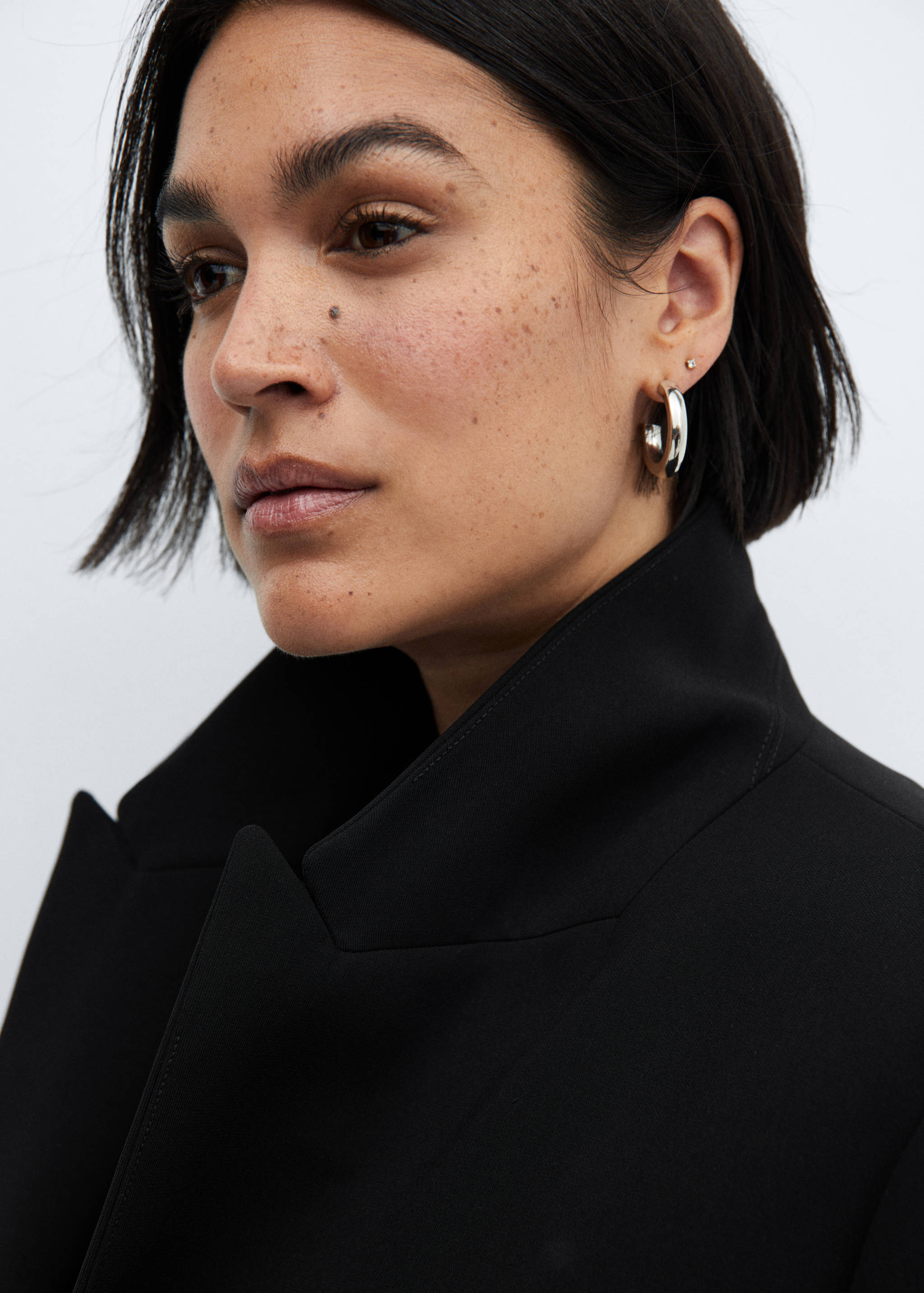 Blazer mit Umschlagärmeln - Detail des Artikels 4