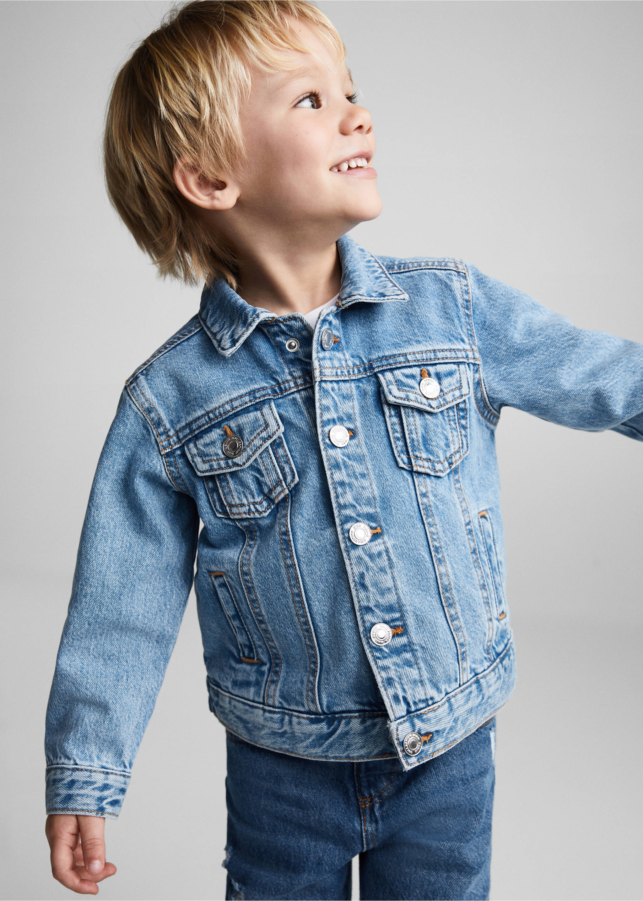 Cotton denim jacket - Medium plane, Light Blue. Ref: 67093265-00.