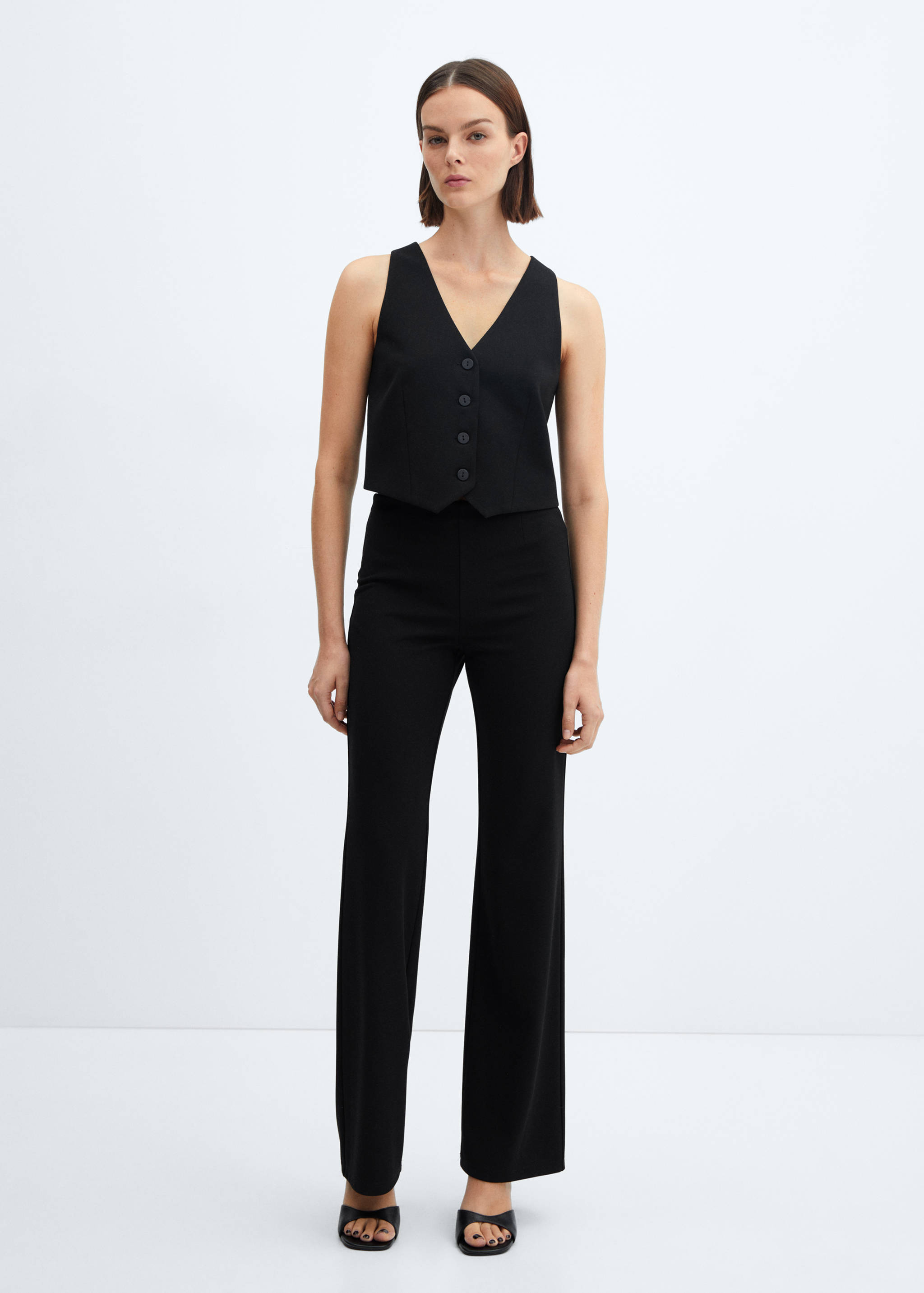 Straight knitted trousers - General plane