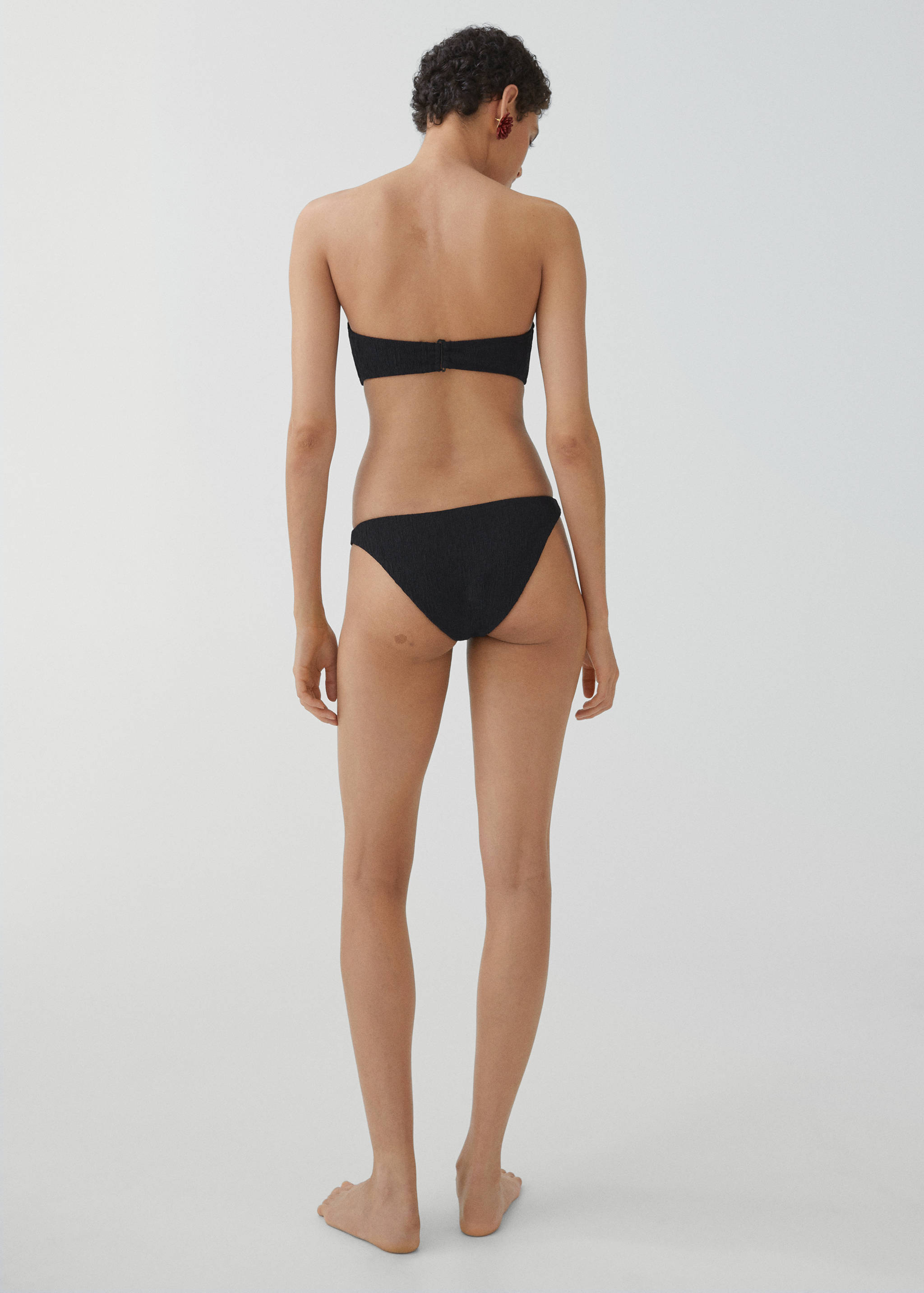Braguita bikini clásica textura - Reverso del artículo