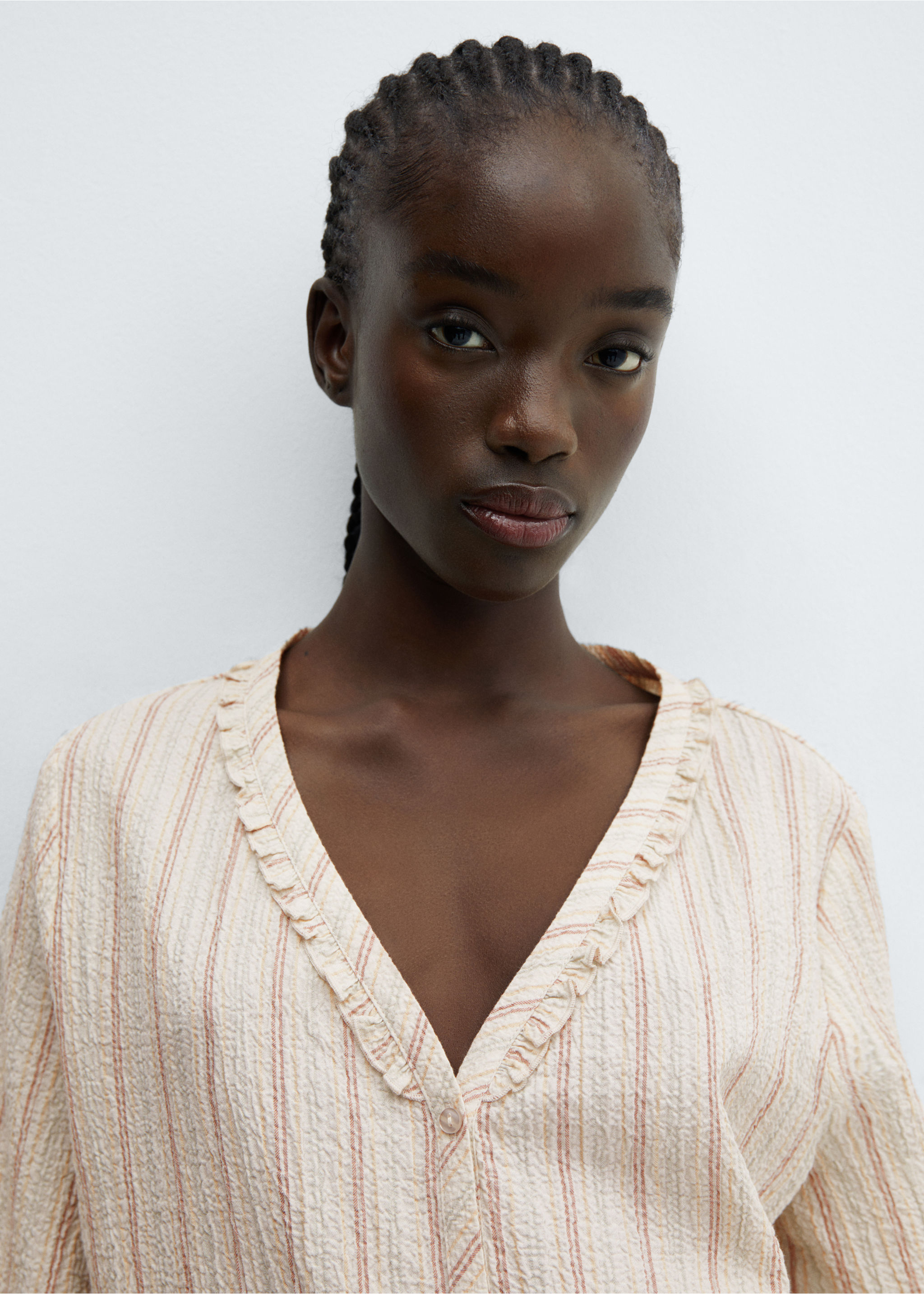 Two-piece textured cotton pyjamas - Details of the article 1