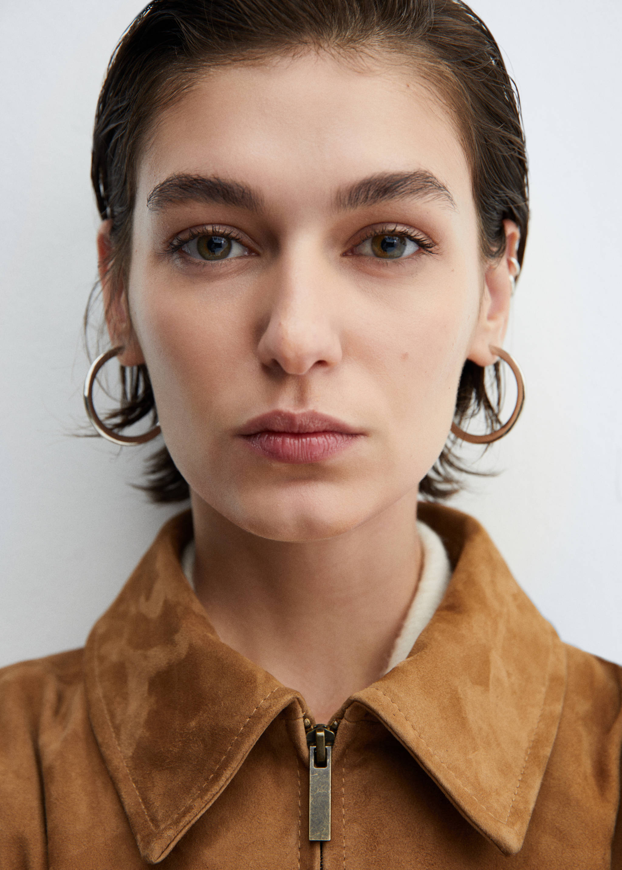 Leather bomber jacket - Details of the article 1