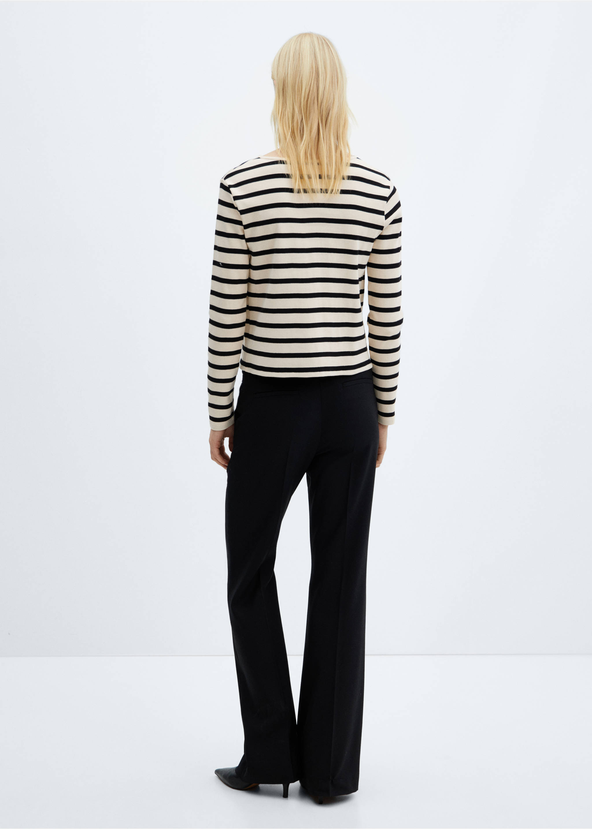 Striped cardigan with buttons - Reverse of the article, Ecru. Ref: 67094036-00.