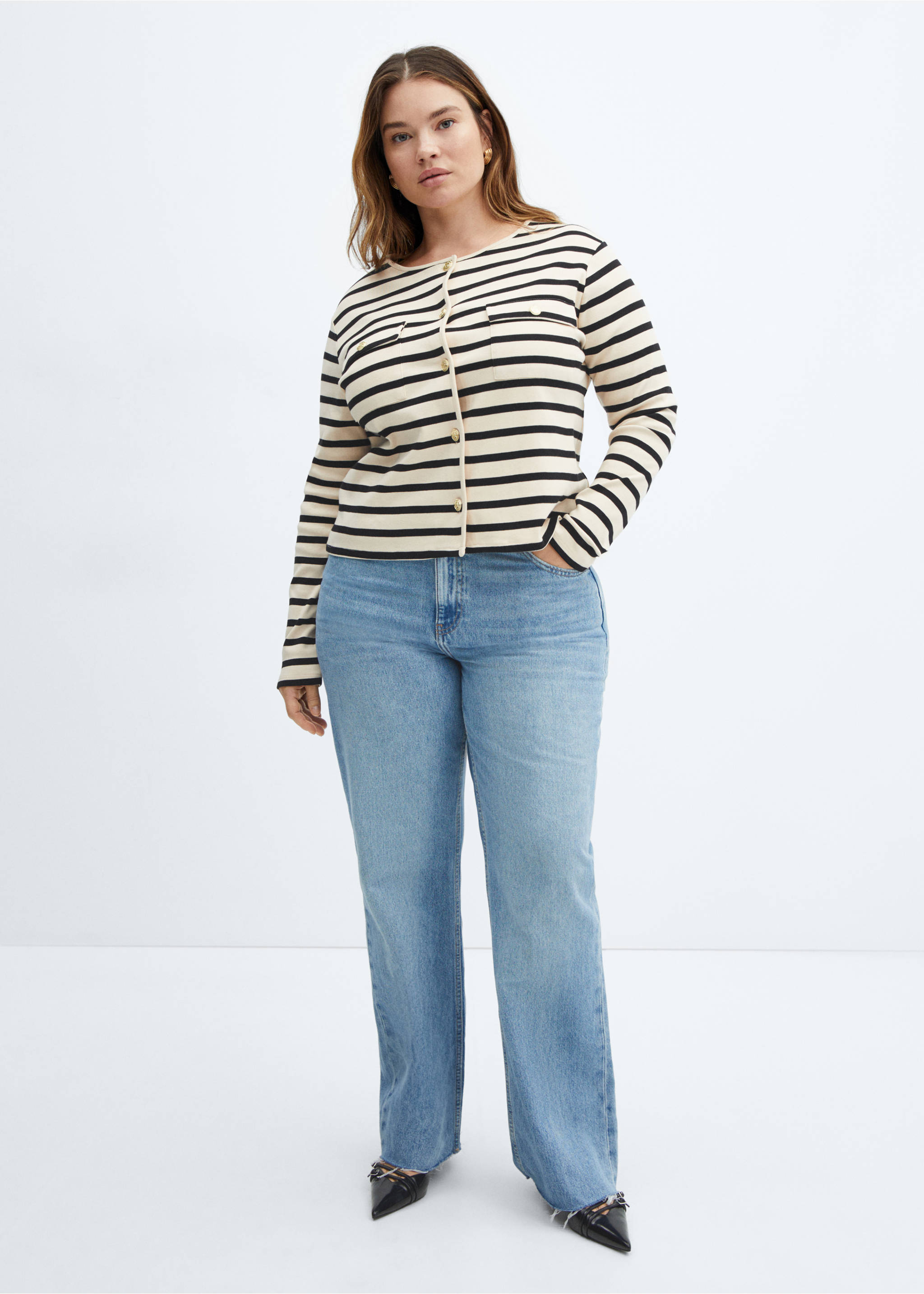 Striped cardigan with buttons - Details of the article 3, Ecru. Ref: 67094036-00.