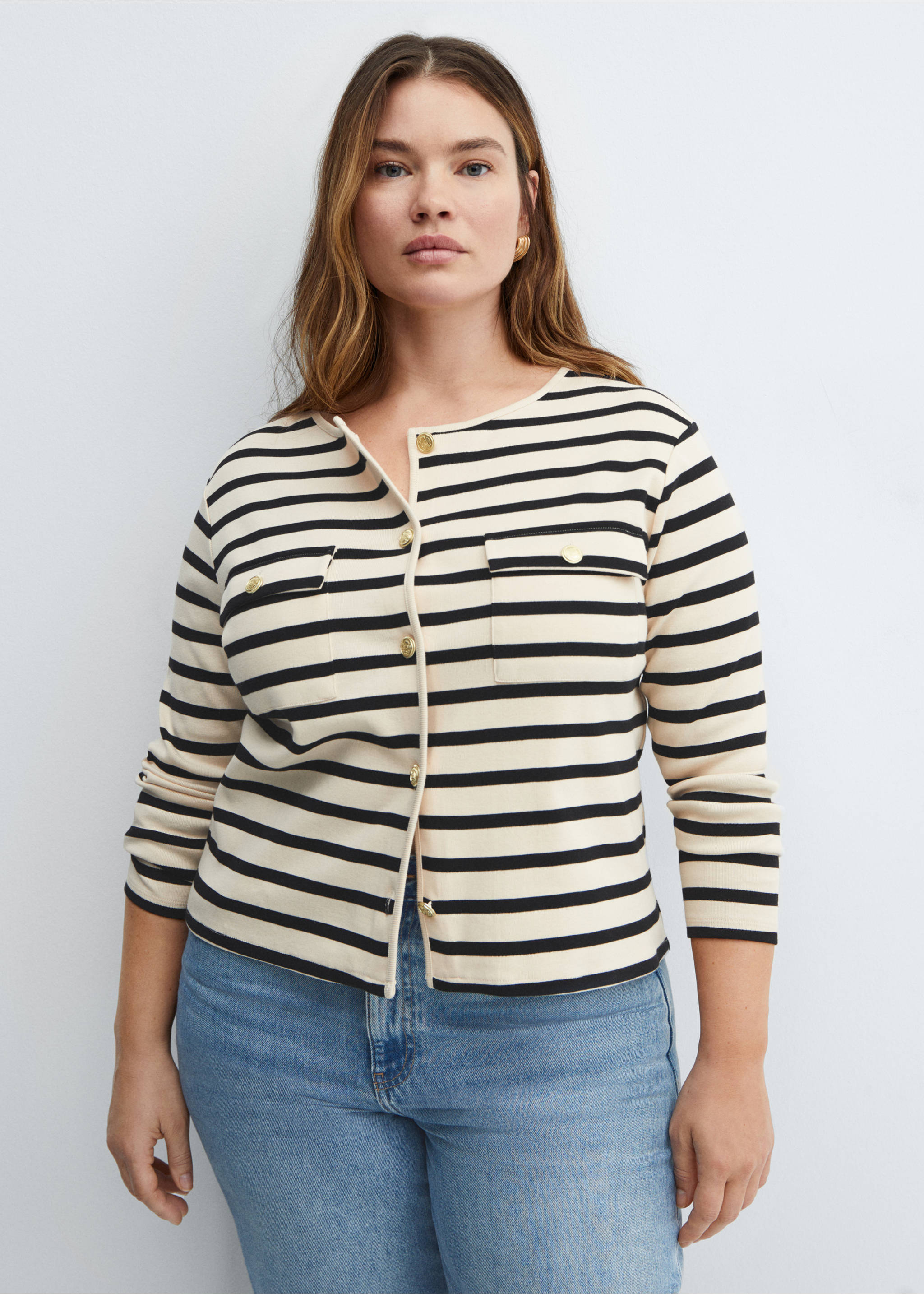 Striped cardigan with buttons - Details of the article 5, Ecru. Ref: 67094036-00.