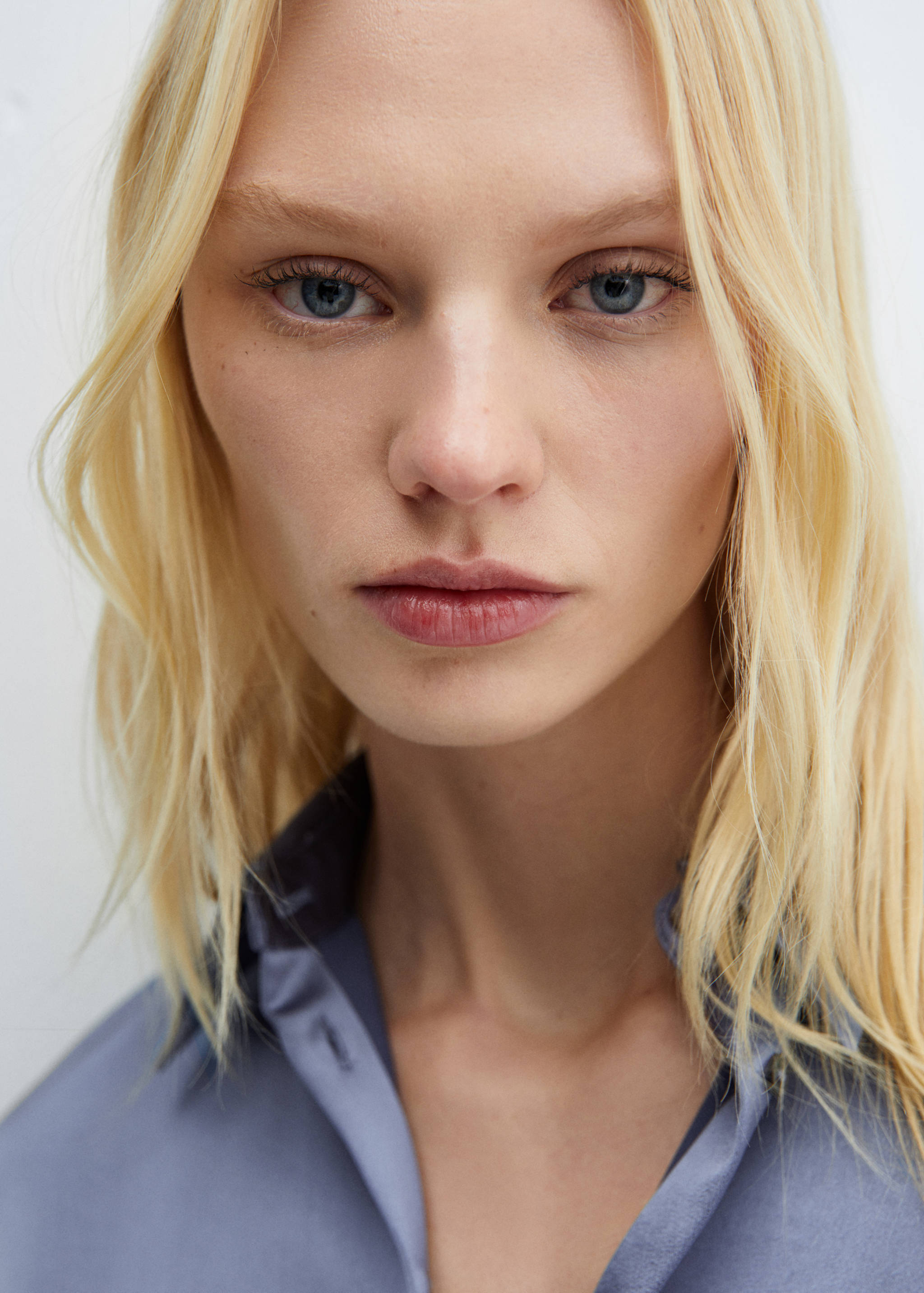 Satin shirt dress - Details of the article 1