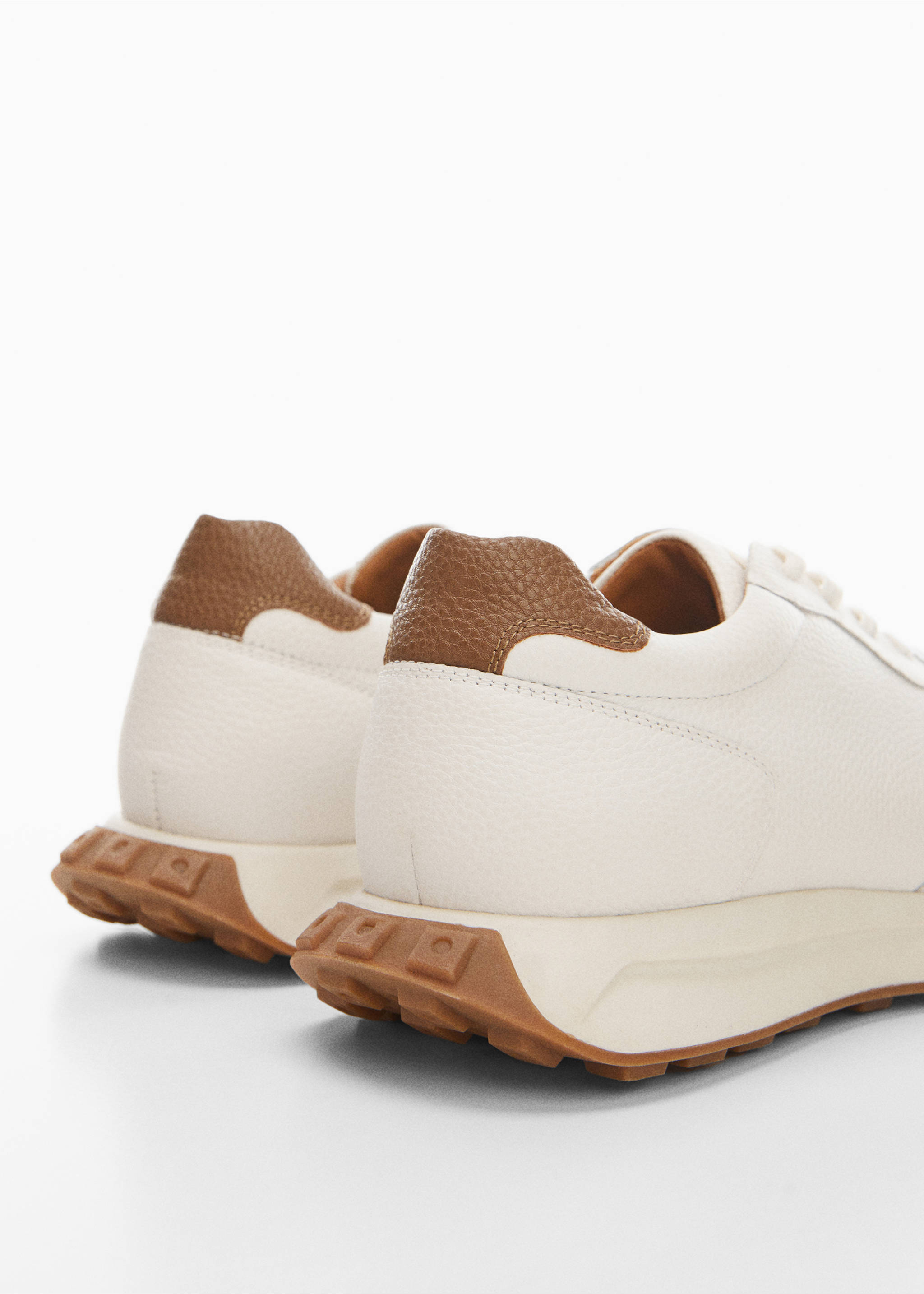 Stitched sneakers - Details of the article 1, White. Ref: 67094437-00.