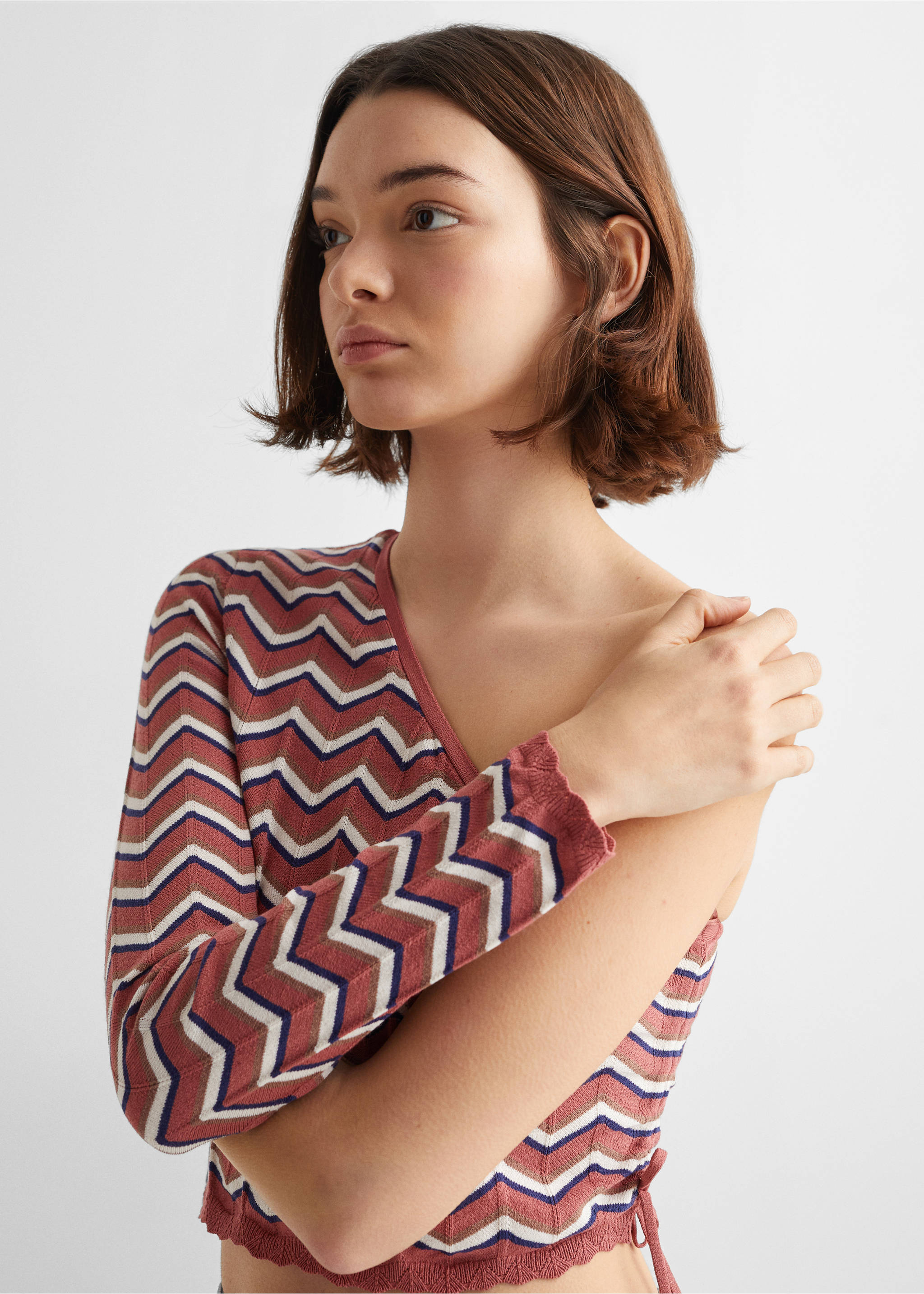 Asymmetric knit sweater - Details of the article 1, Pink. Ref: 67094439-00.