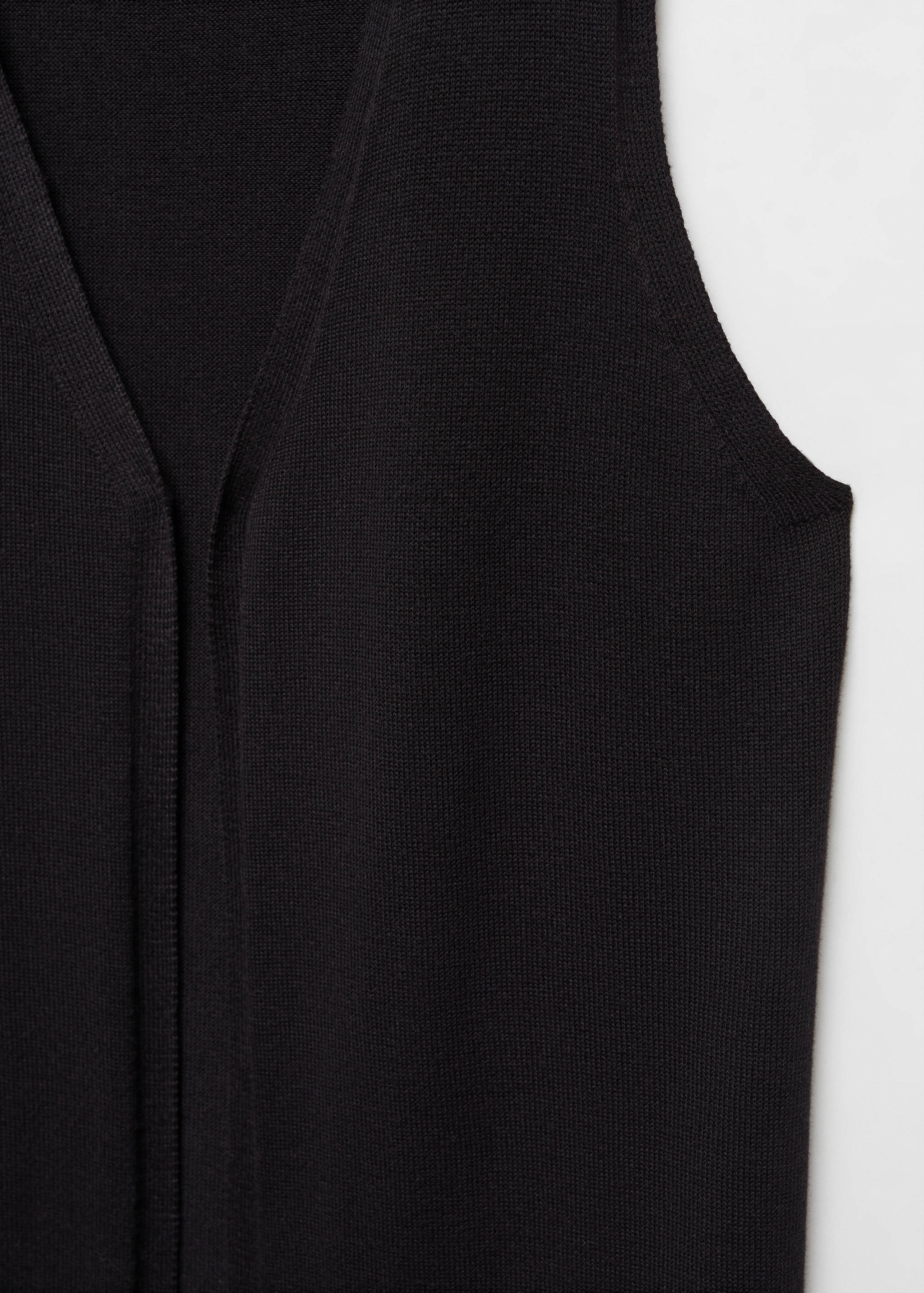 Lange Strickweste - Detail des Artikels 8