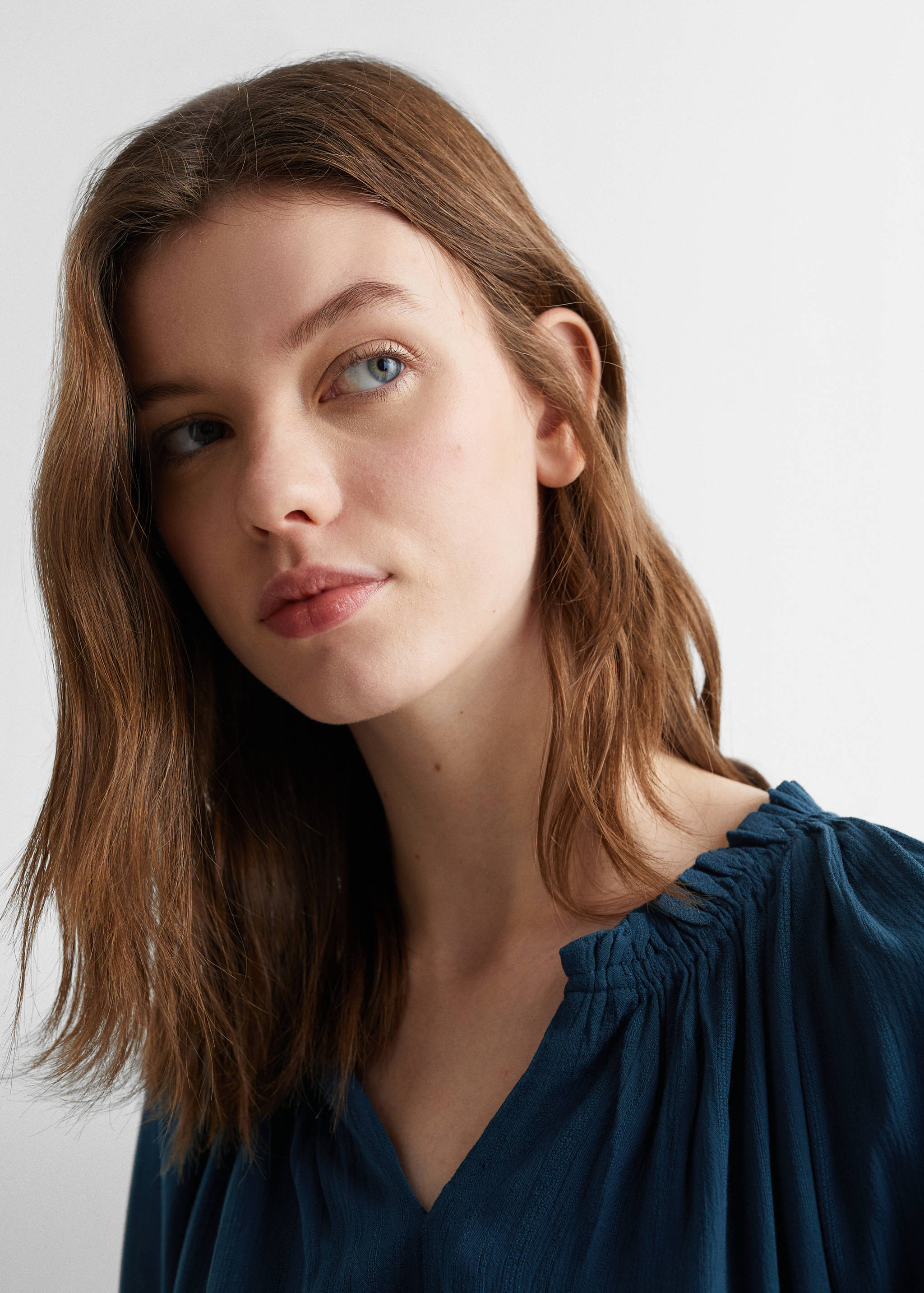 Robe froncée volants - Détail de l'article 1