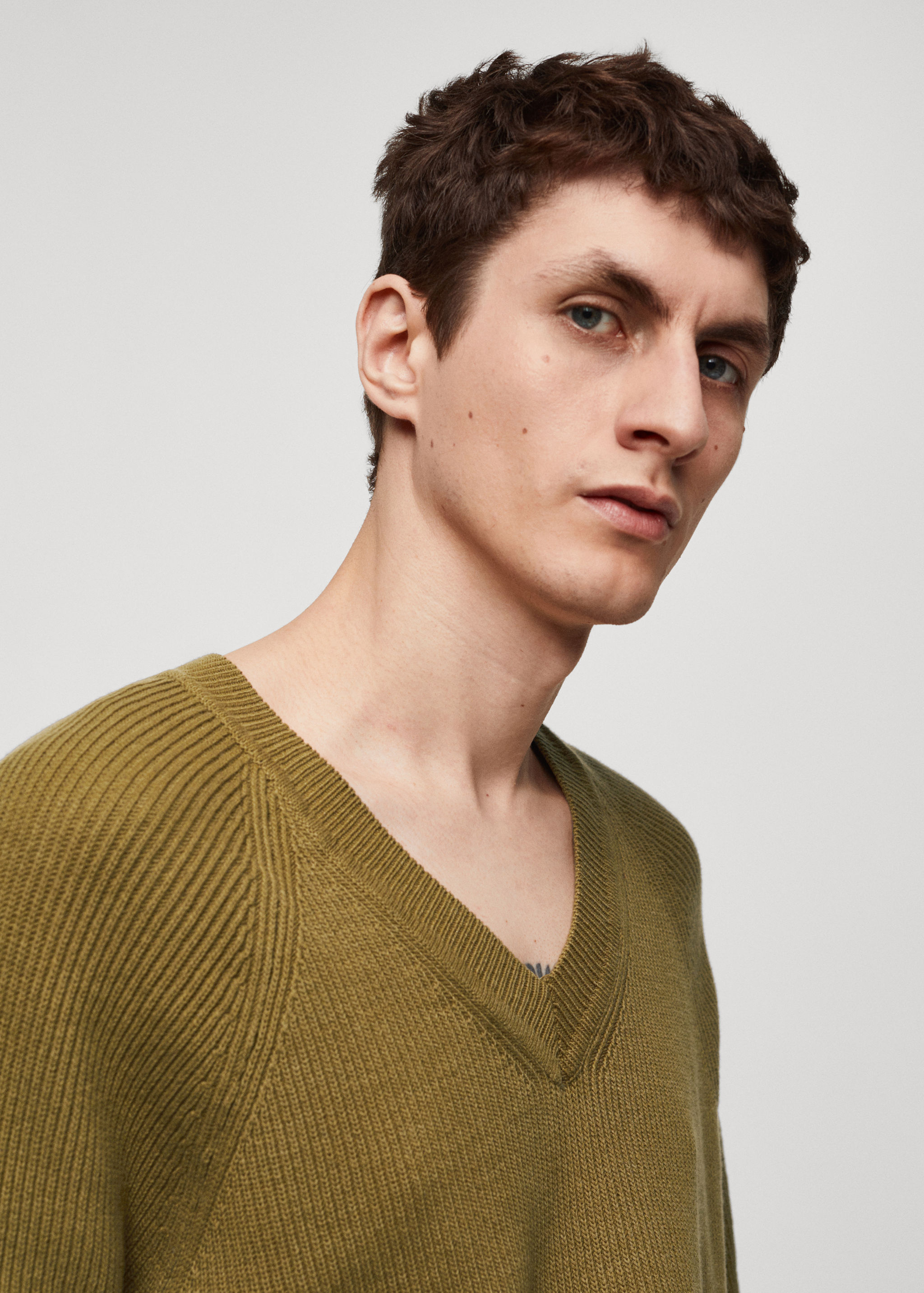 Relaxed-fit knitted sweater - Details of the article 1