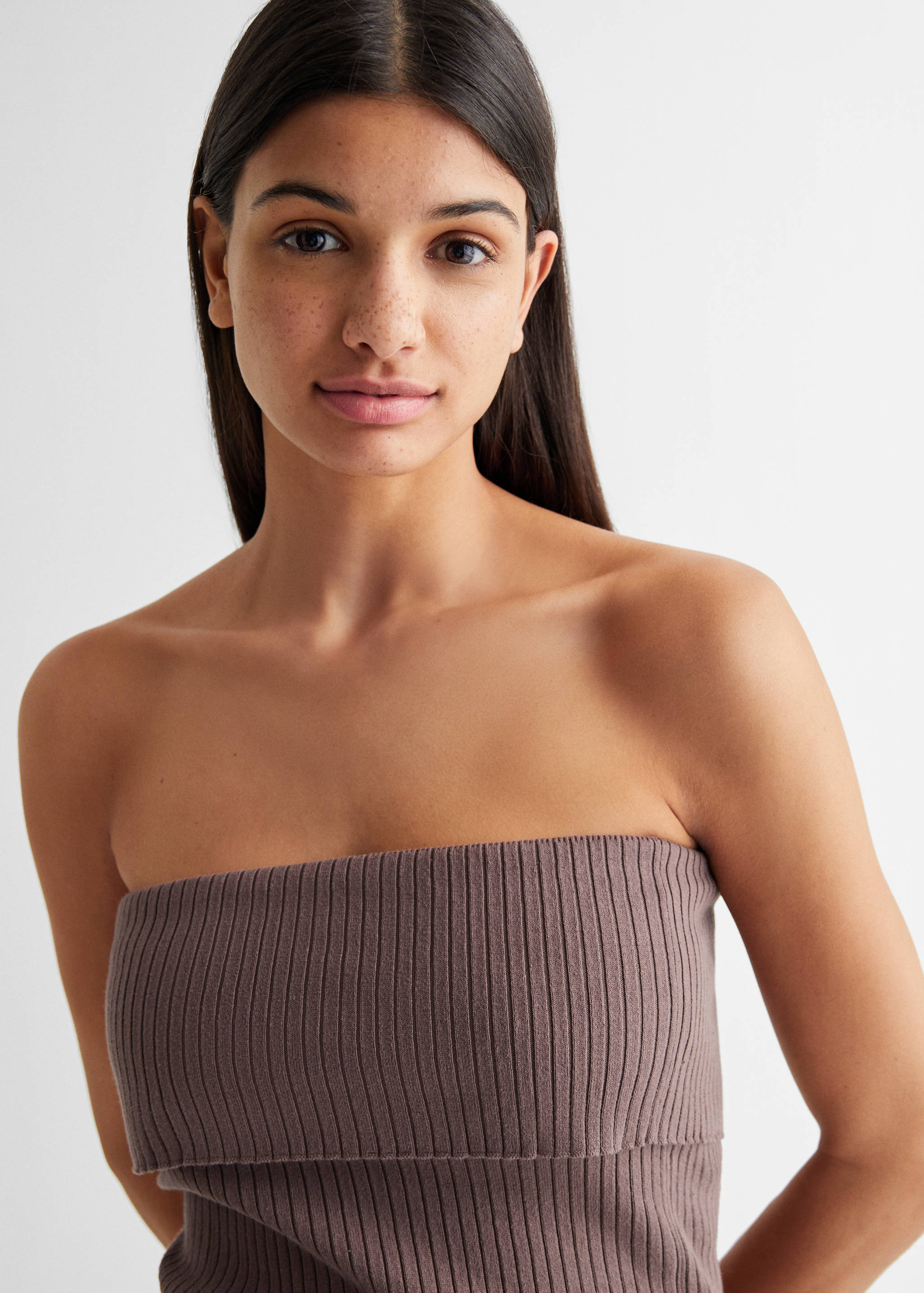 Top s výstřihem bez ramínek - Detail zboží 6