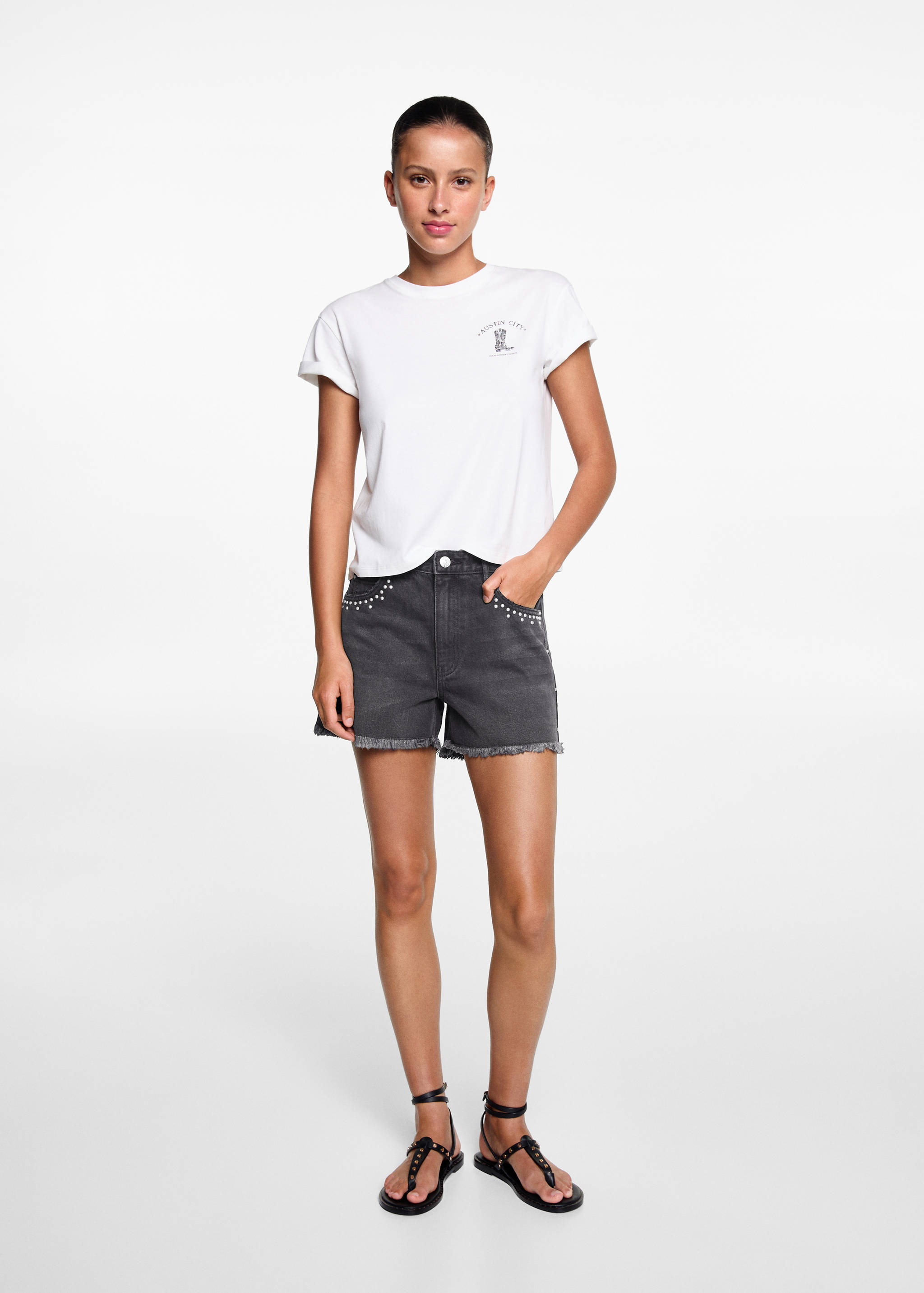Perlenbestickte Shorts - Allgemeine Ansicht
