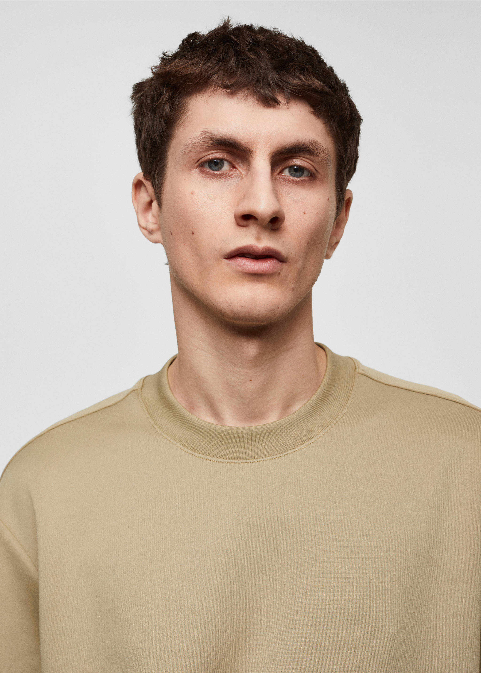 T-shirt relaxed-fit tessuto stretch - Dettaglio dell'articolo 1