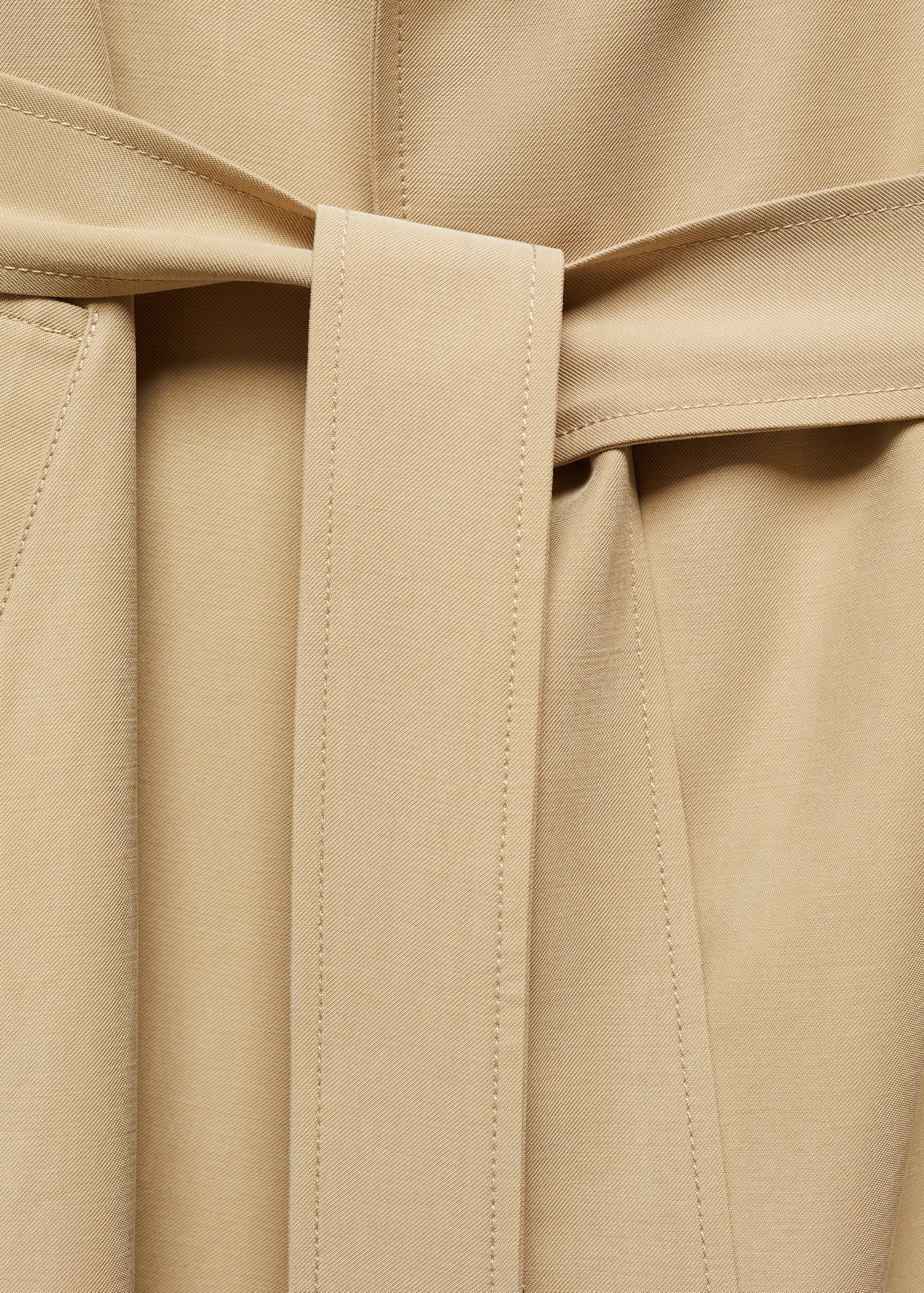 Trench fluido solapas - Detalle del artículo 8