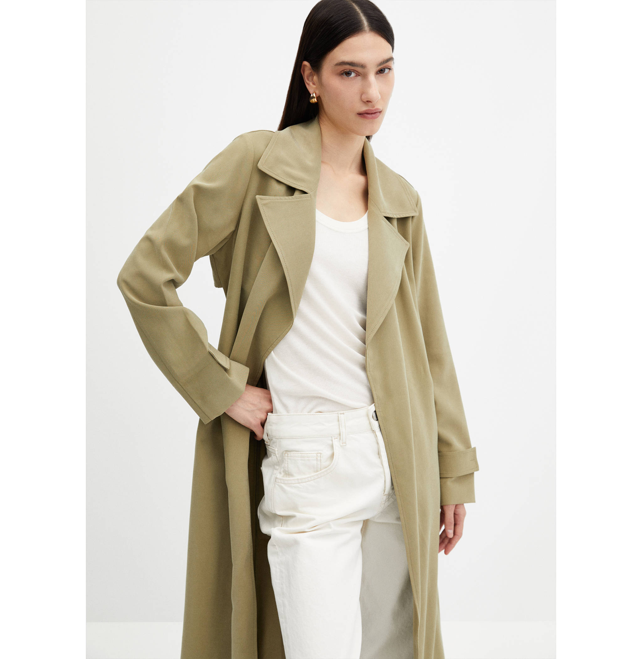 Trench fluido solapas - Plano medio