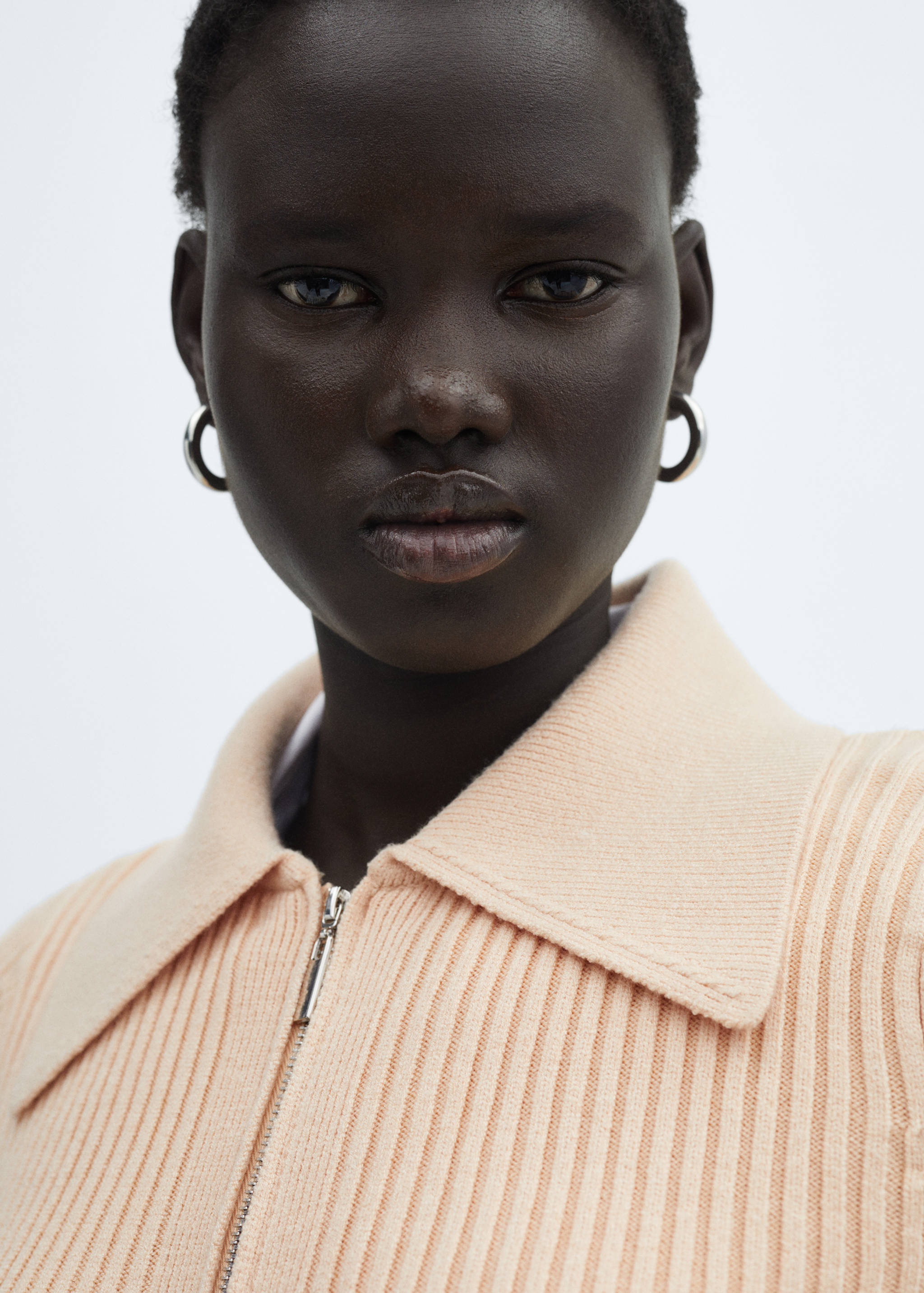 Ribbed cardigan with zip - Details of the article 1