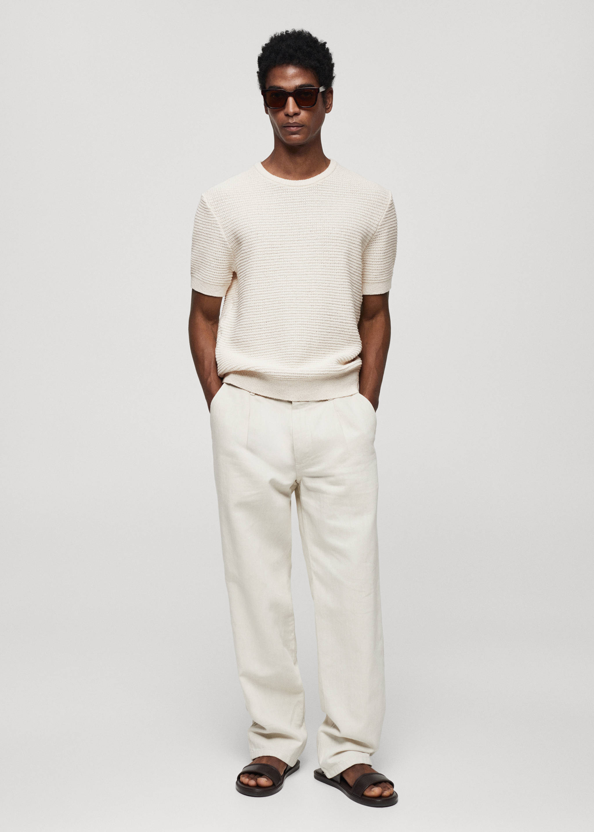 Crochet knit T-shirt - General plane