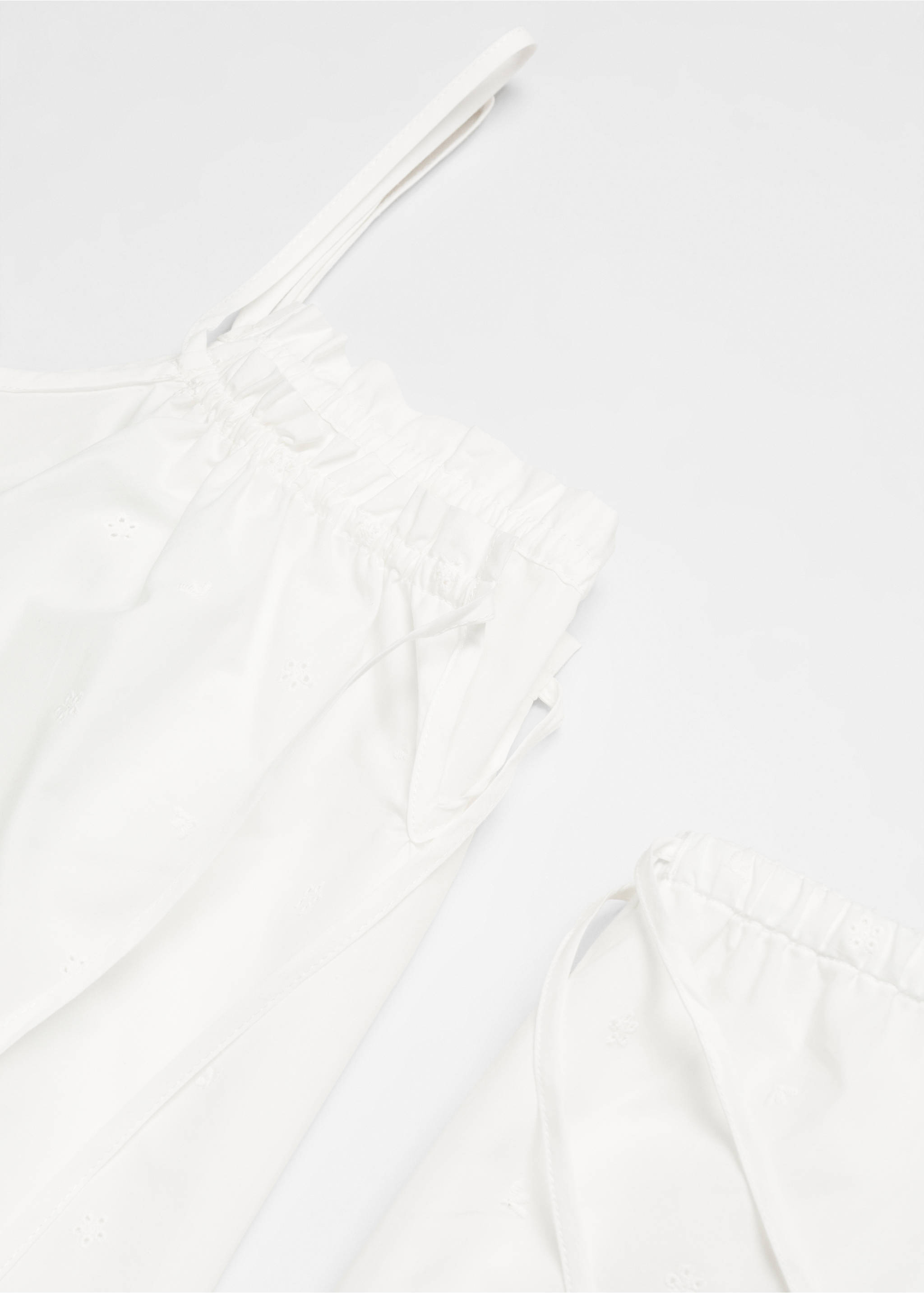 Bavlněné pyžamové šortky s detaily perforace - Detail zboží 8, Bílá. Ref: 67096019-00.