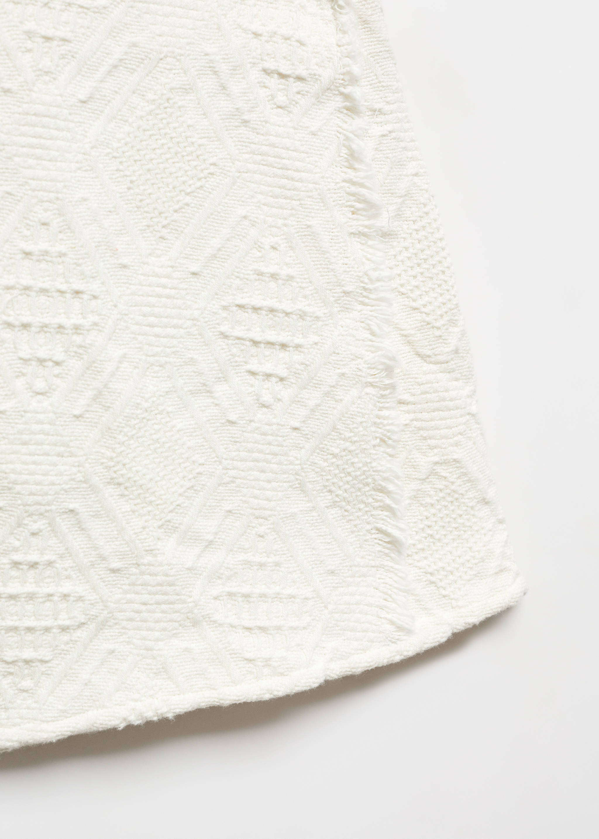 Textured skirt with fringes - Details of the article 8