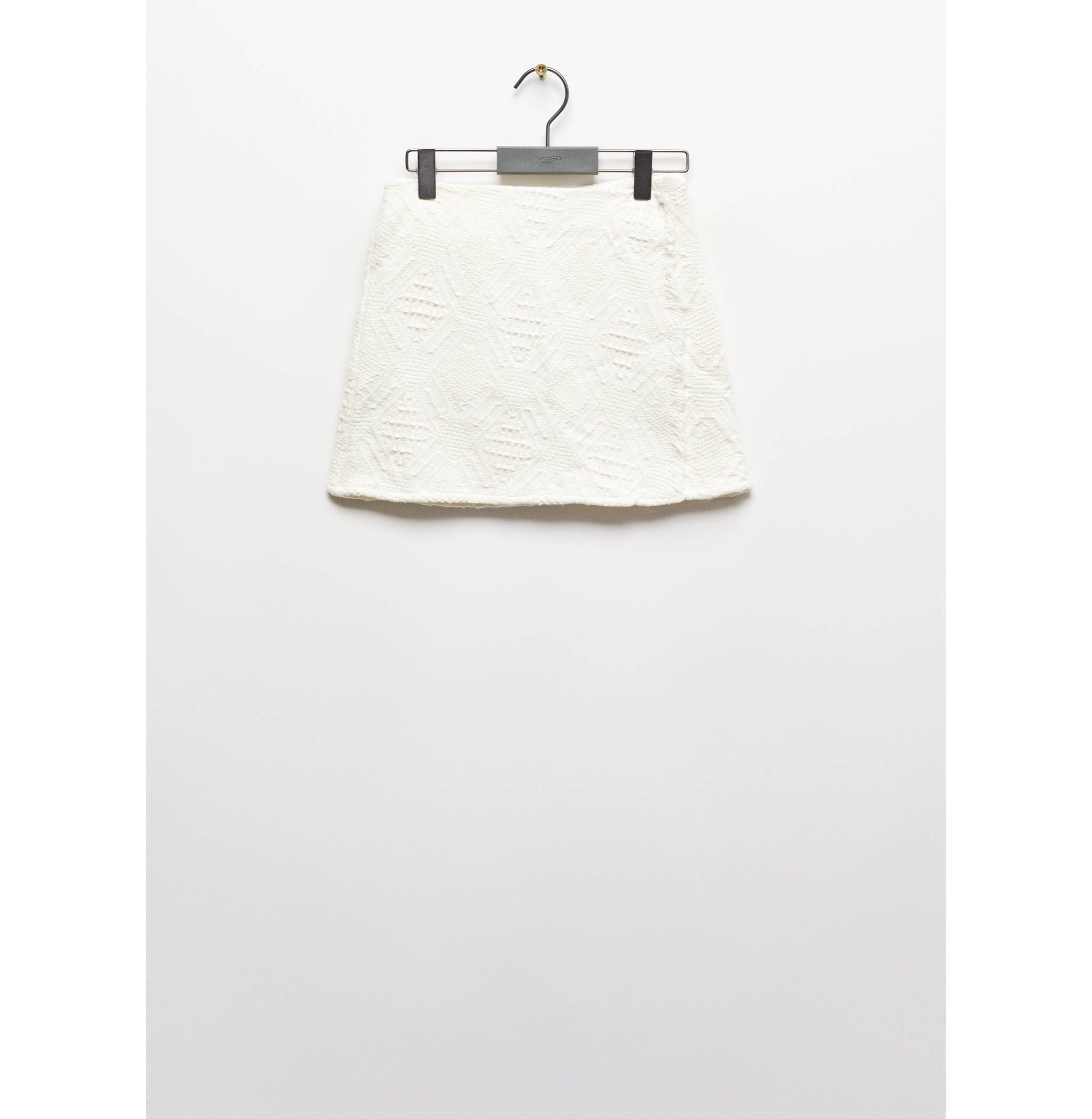 Textured skirt with fringes - Article without model
