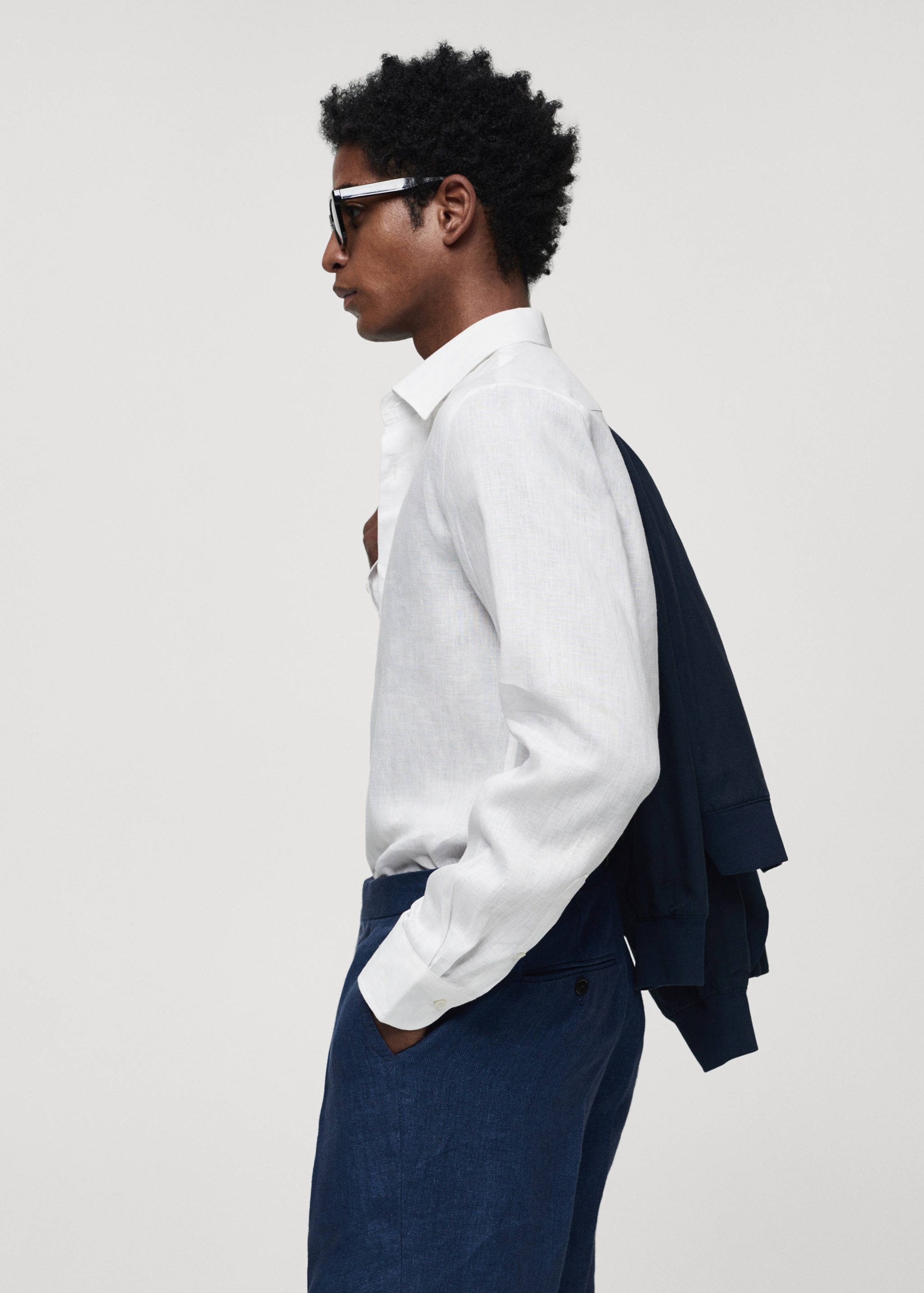 100% len, regular fit ing - A termék adatai 2