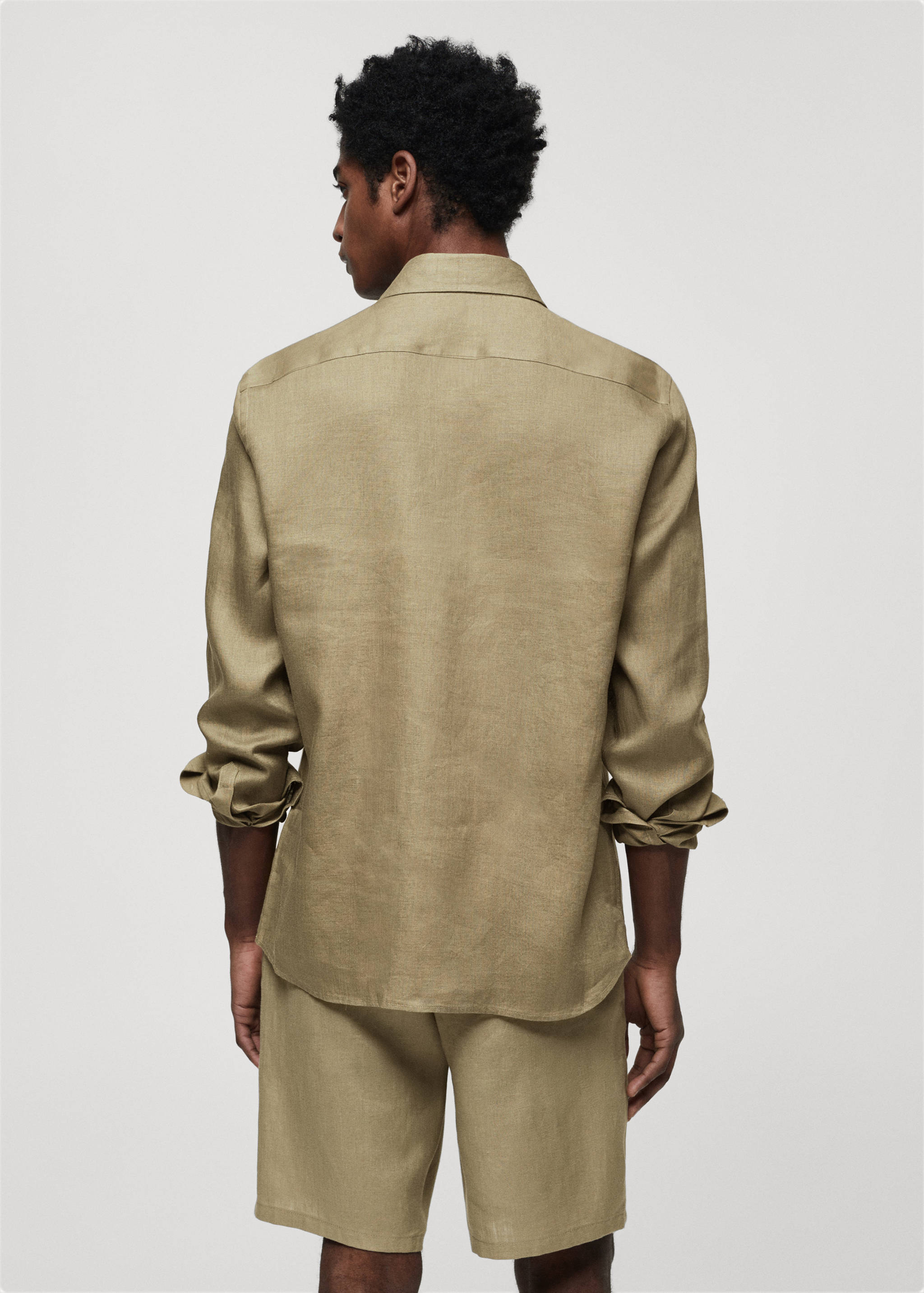 Regular-fit 100% linen shirt - Reverse of the article