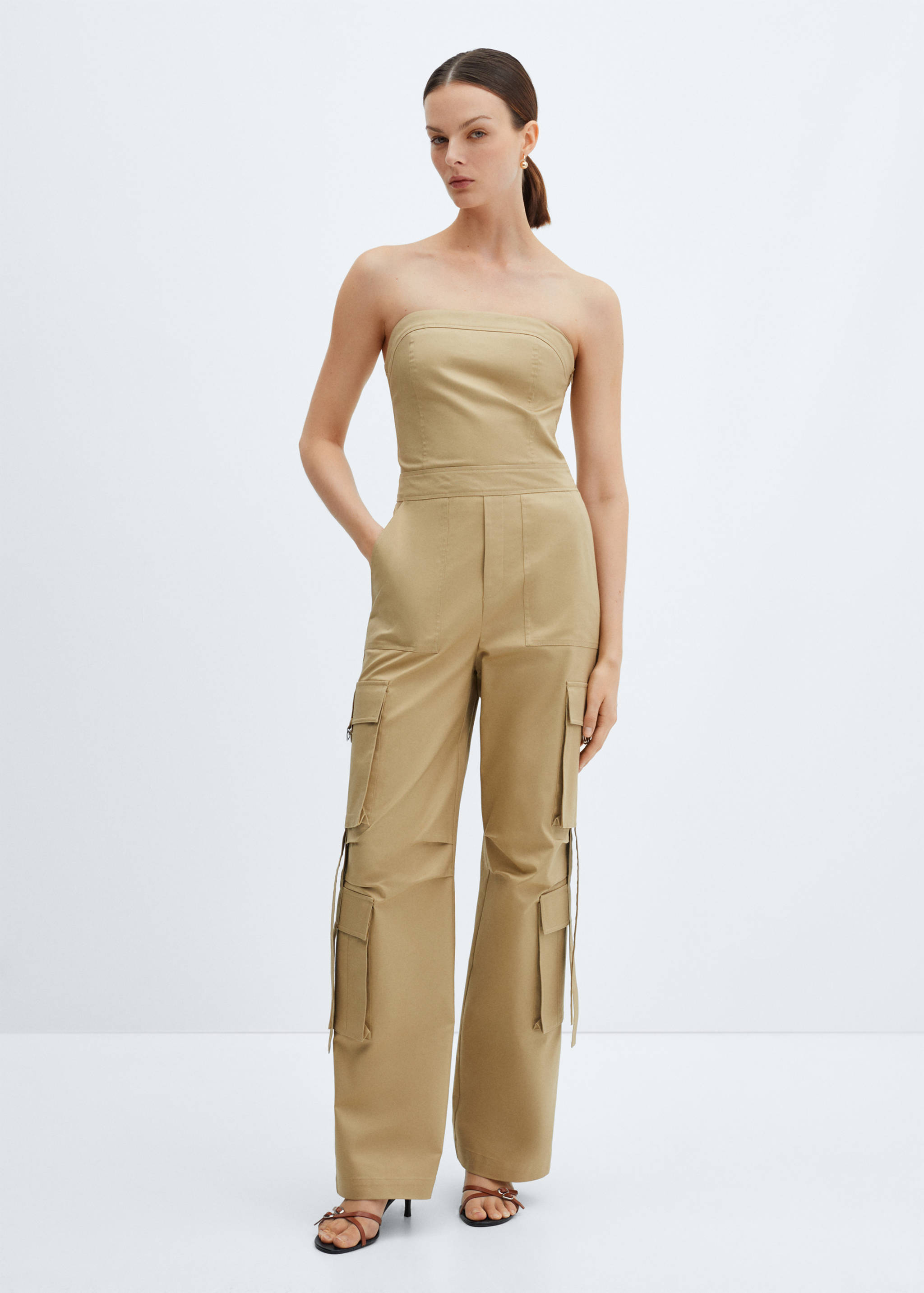 Schulterfreier Cargo-Jumpsuit - Allgemeine Ansicht