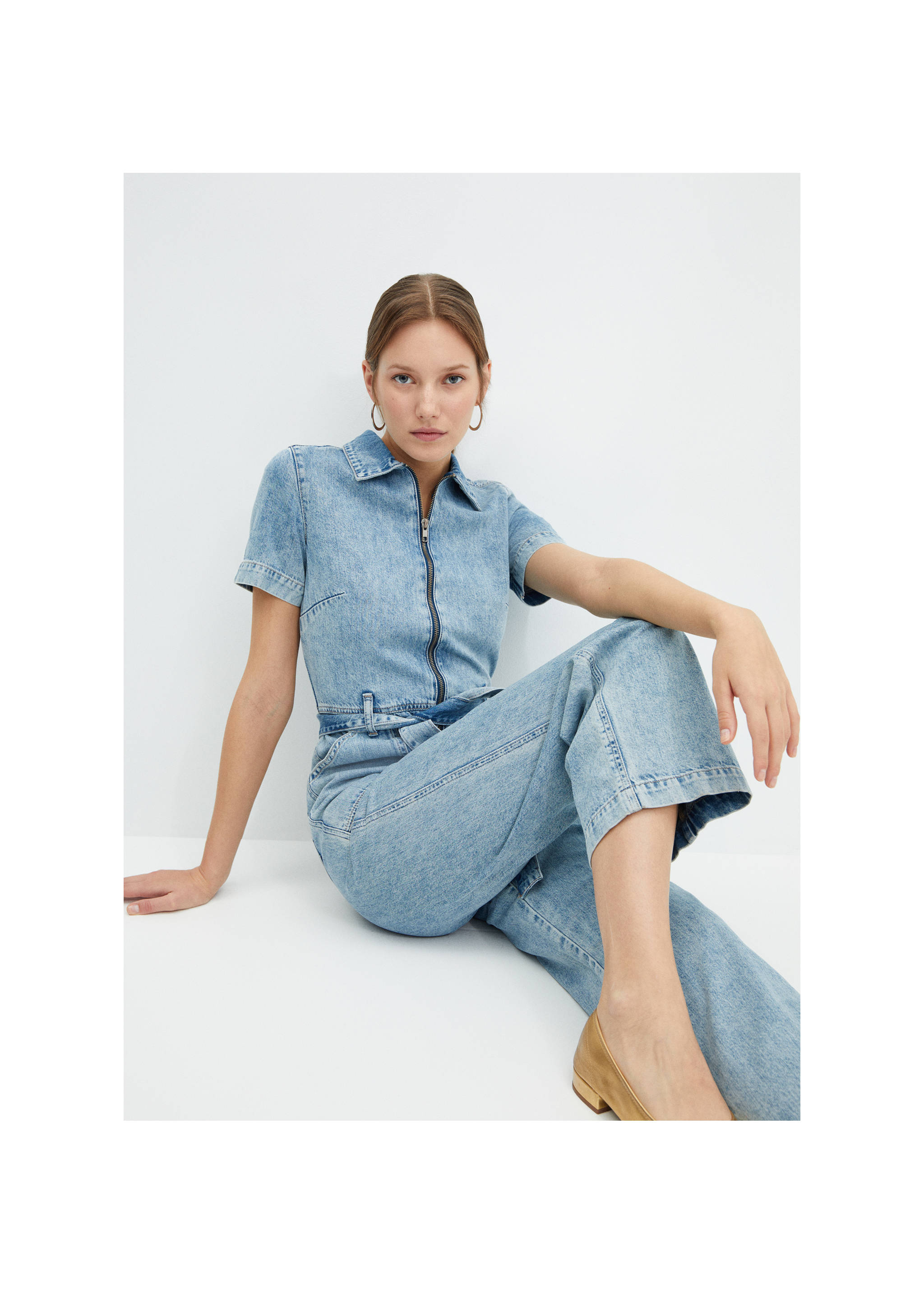 Short-sleeved denim jumpsuit - Details of the article 3, Light Blue. Ref: 67096327-00.