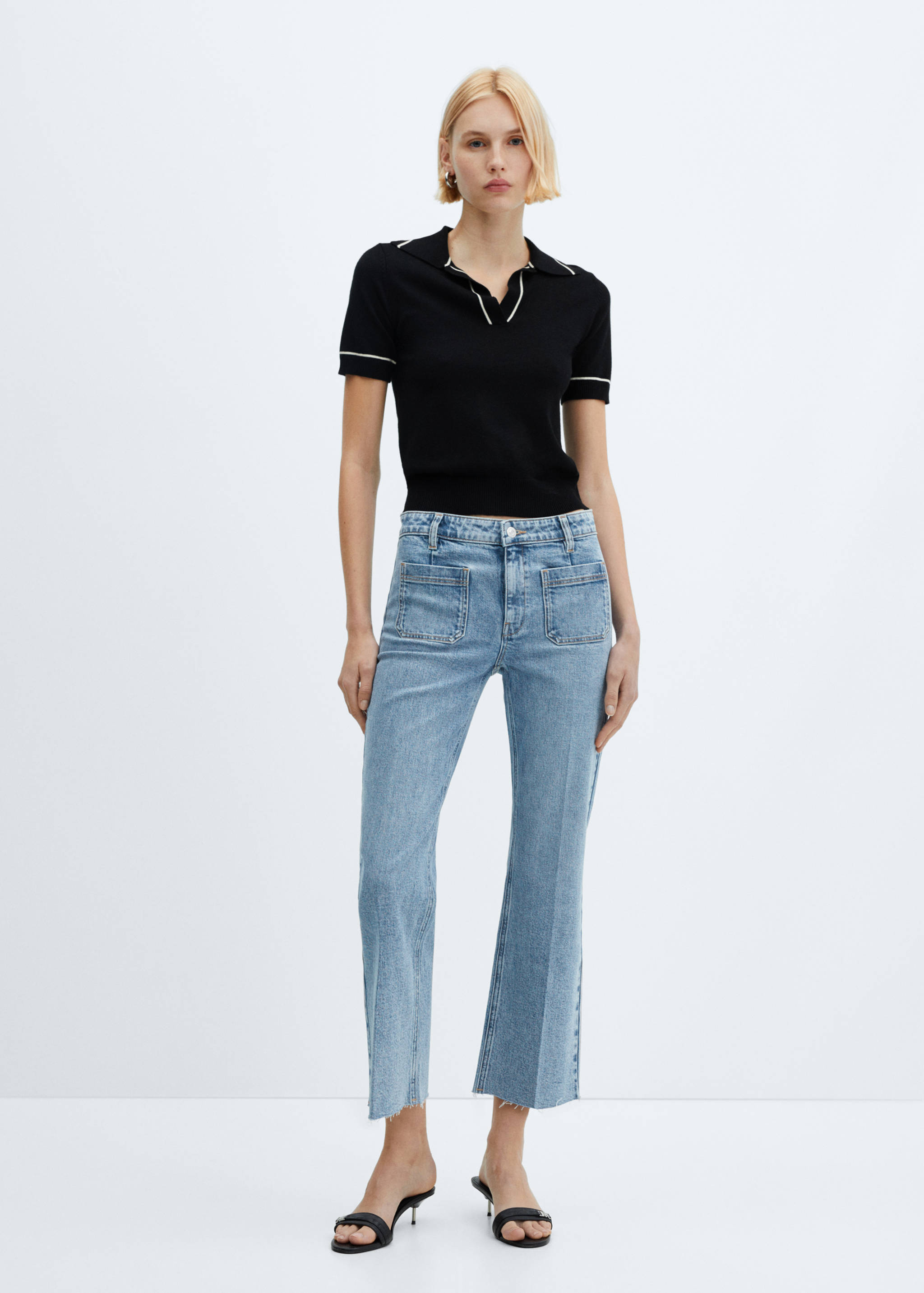 Flared cropped jeans with pockets - General plane
