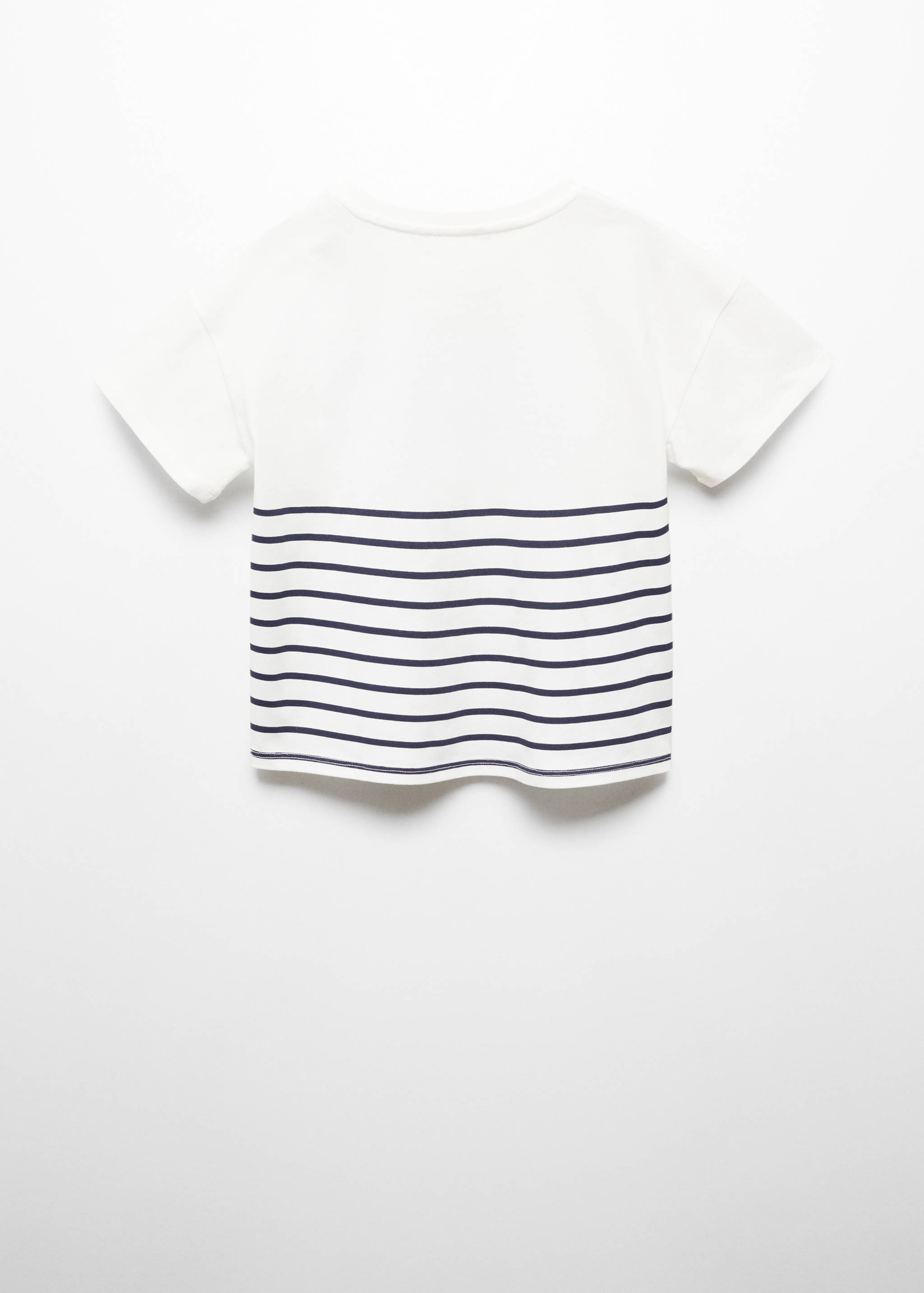 Shirt mit Aufschrift und Textur - Rückseite des Artikels