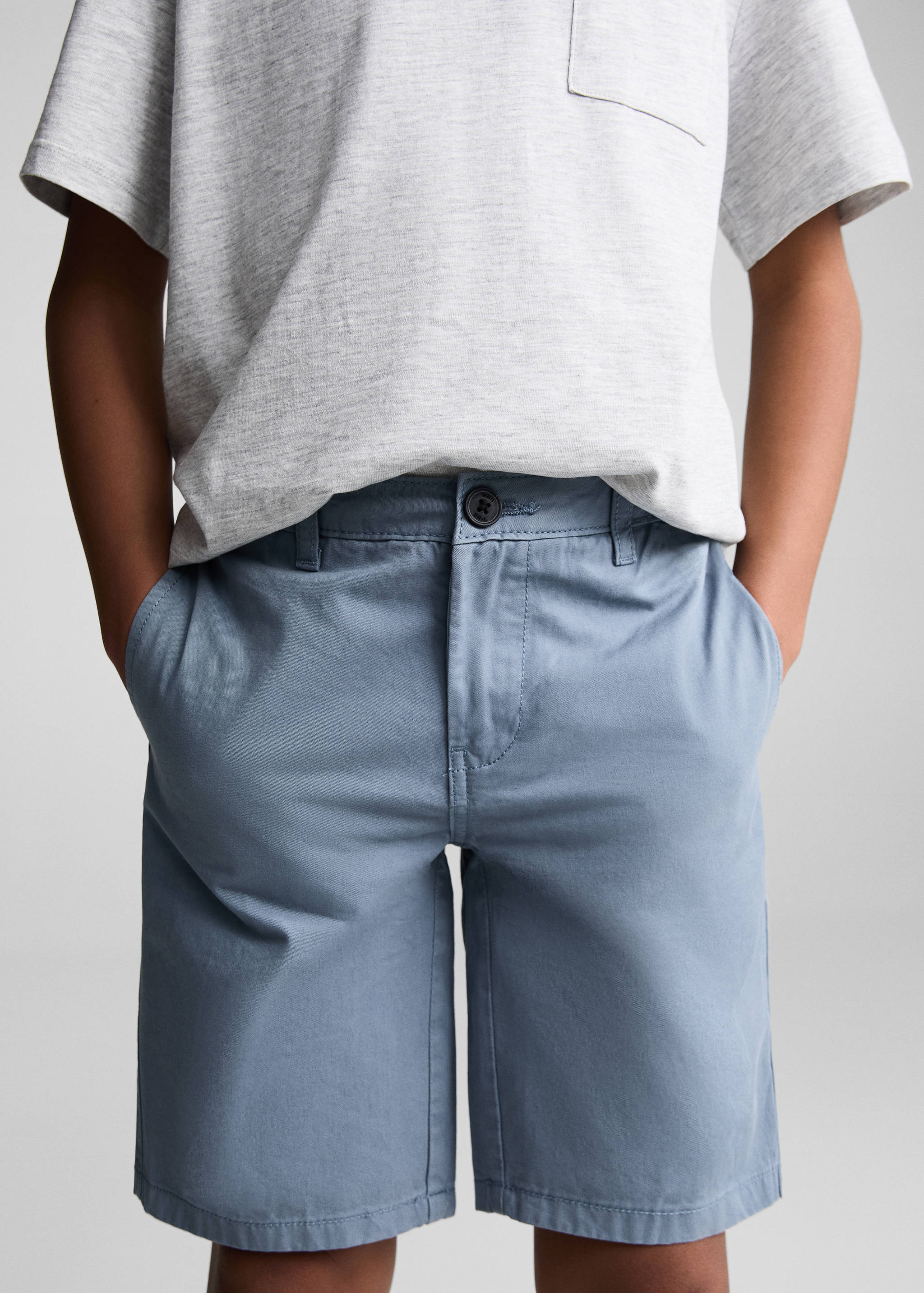 Slim-fit chino cotton bermuda shorts - Details of the article 6