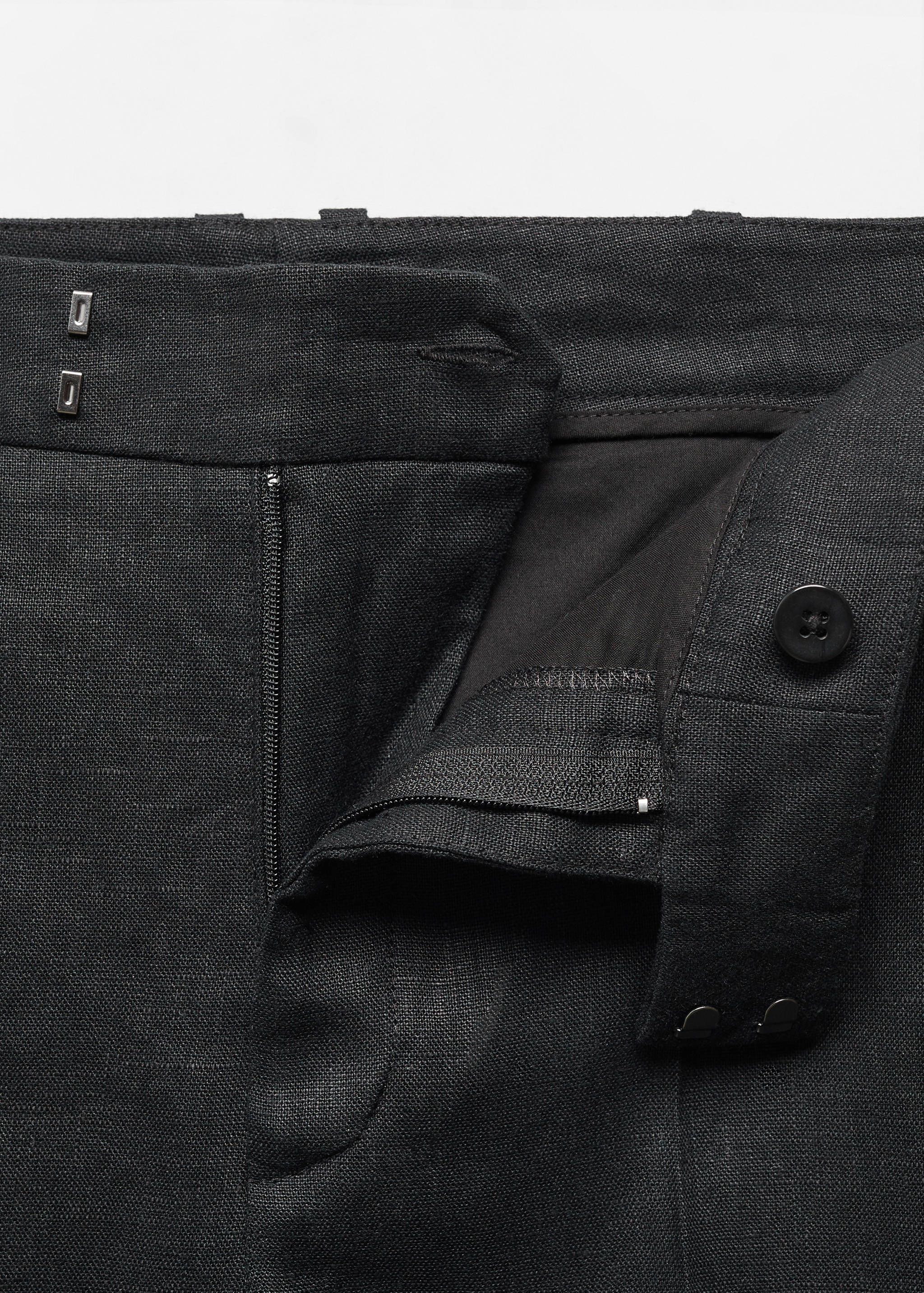 Linen suit trousers - Details of the article 8
