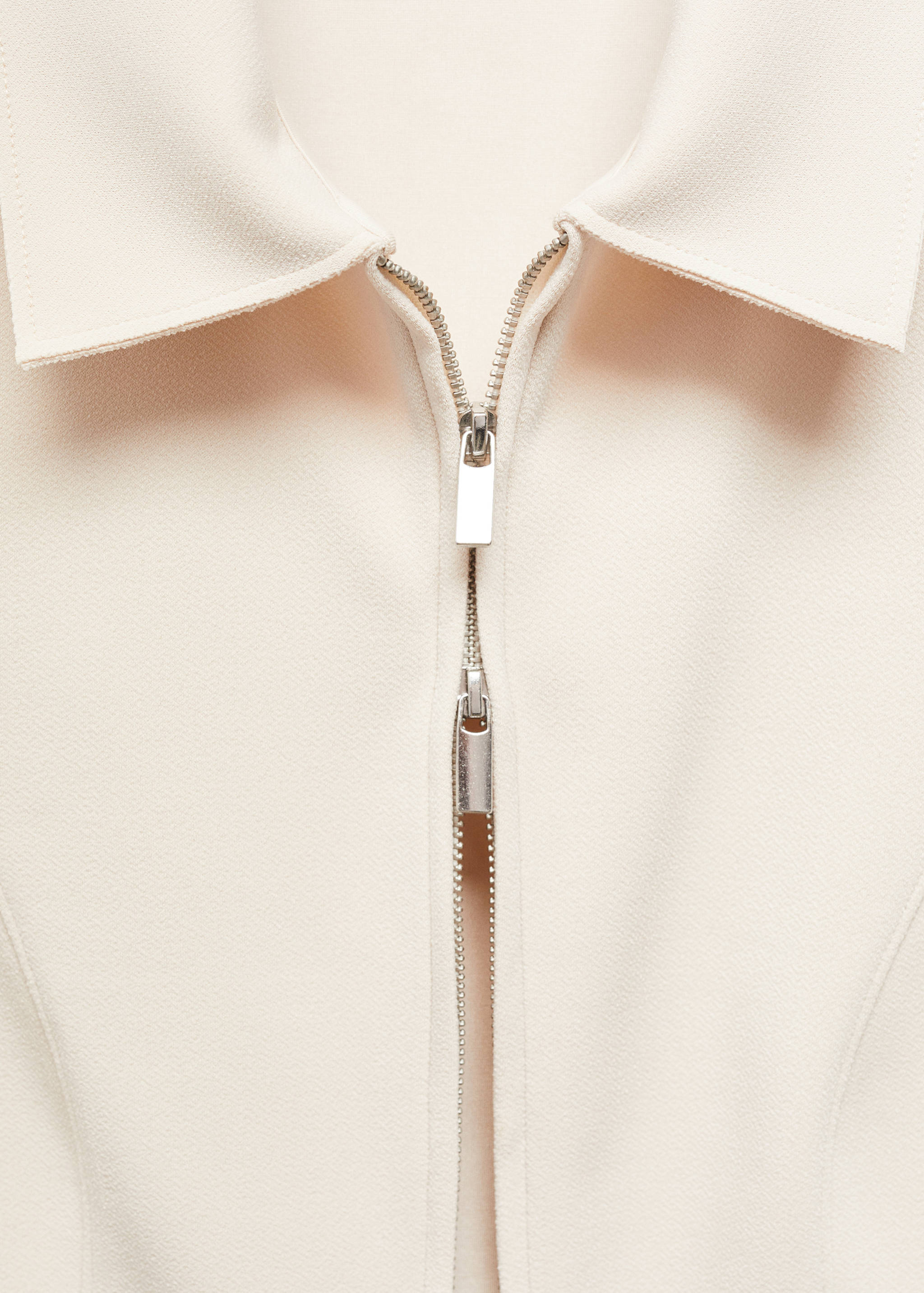 Crop top with zip - Details of the article 8