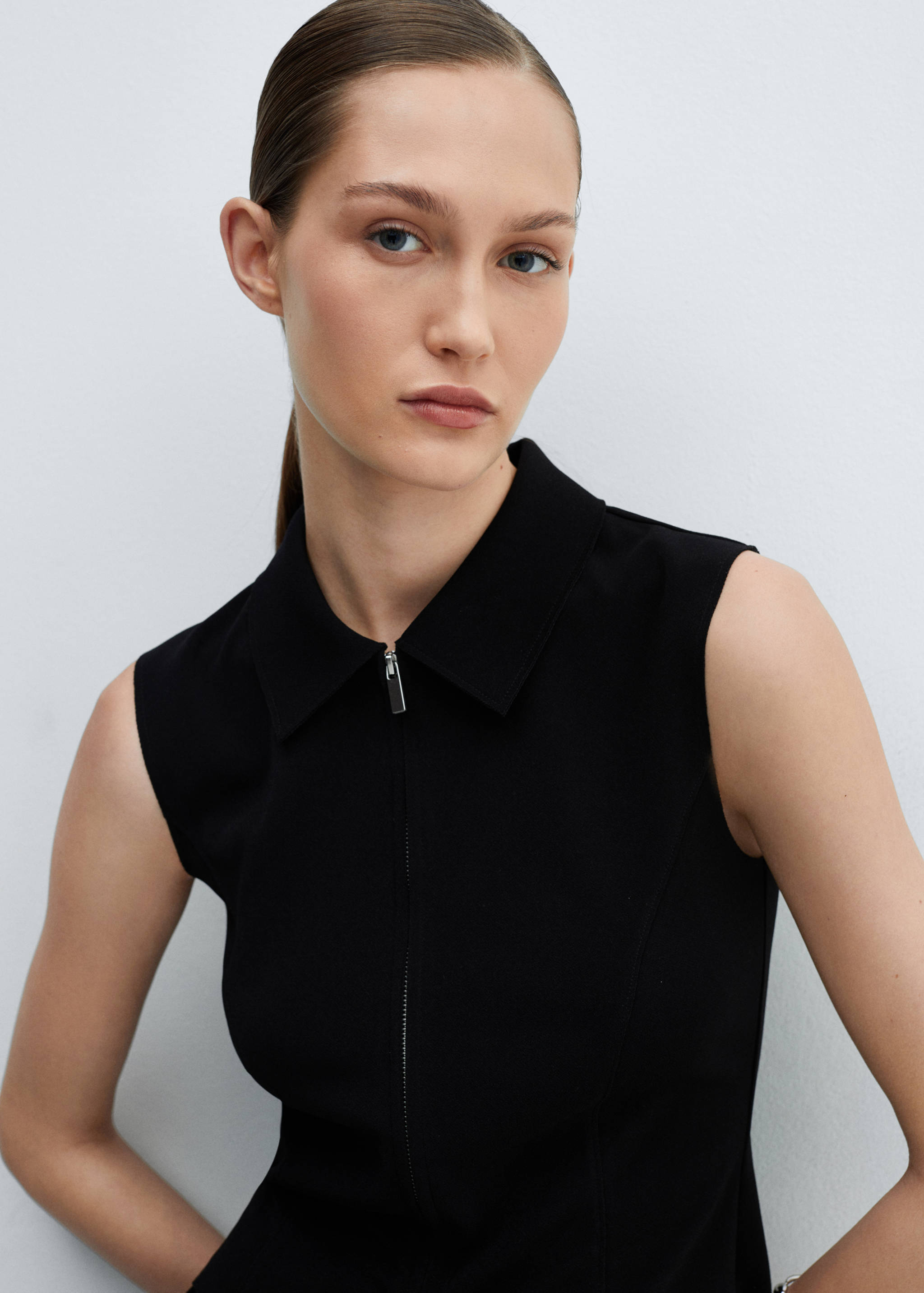 Top crop cremallera - Detalle del artículo 1