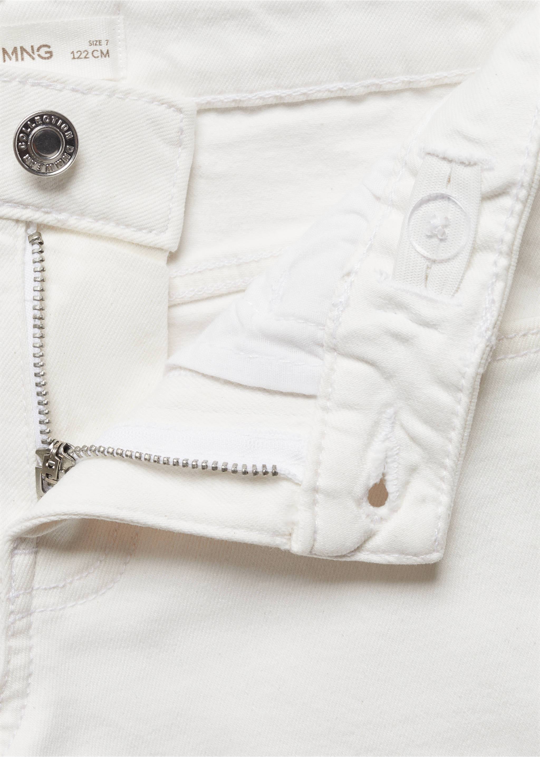 Slim-fit denim bermuda shorts - Details of the article 8, White. Ref: 67097691-00.