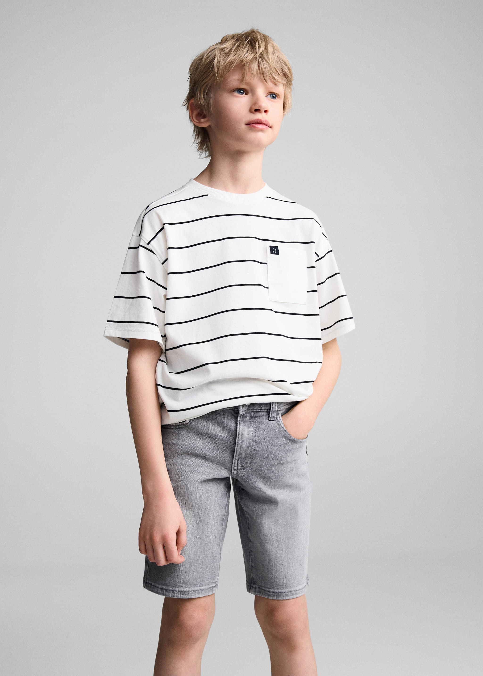 Slim-fit denim bermuda shorts - Medium plane