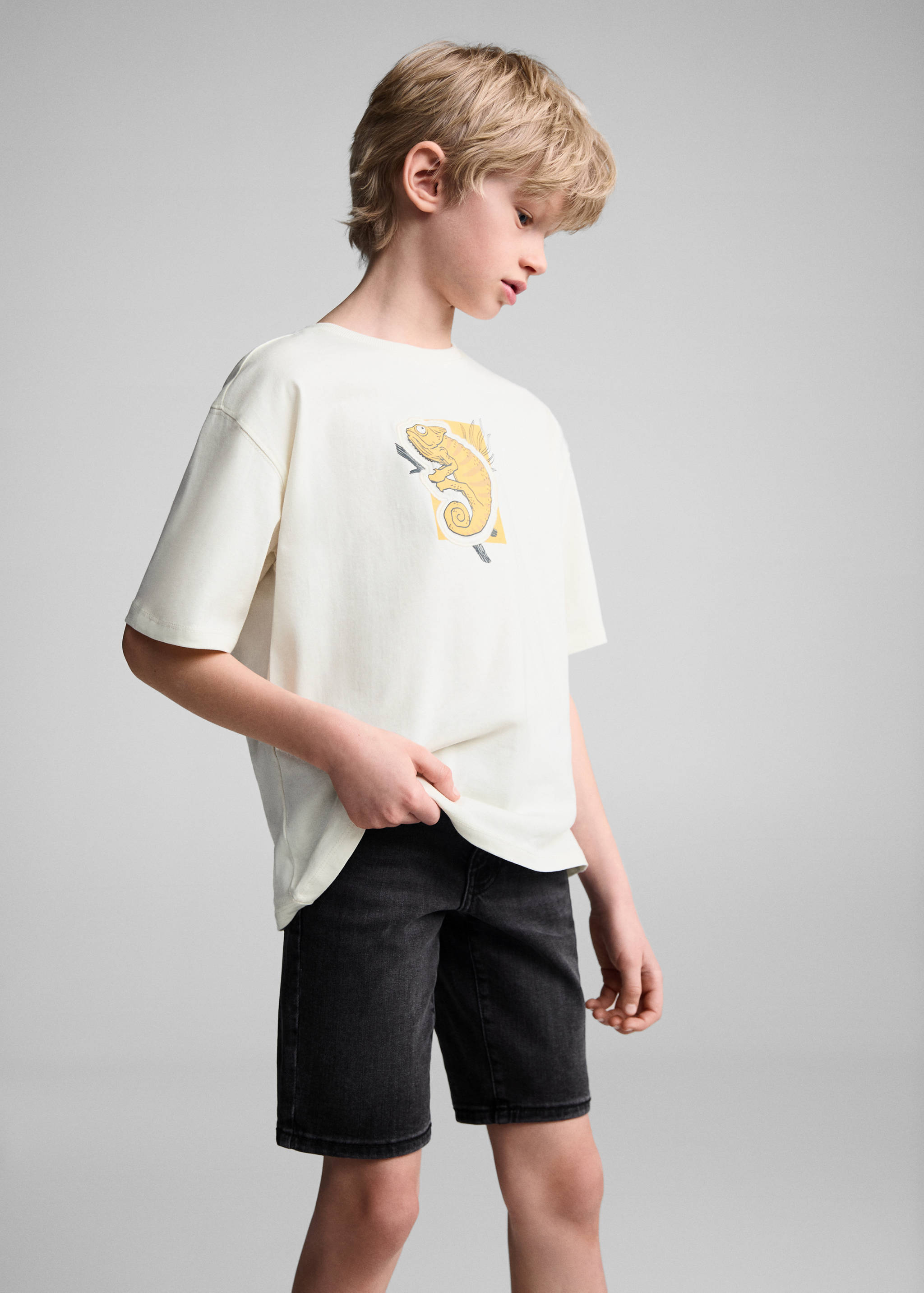 Slim-fit denim bermuda shorts - Medium plane