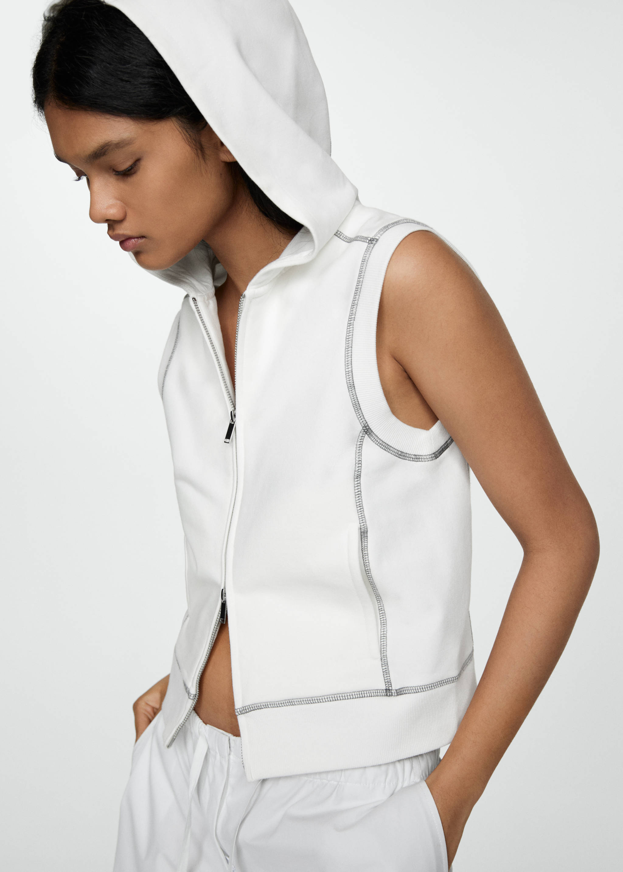 Top coutures double fermeture Éclair - Plan moyen