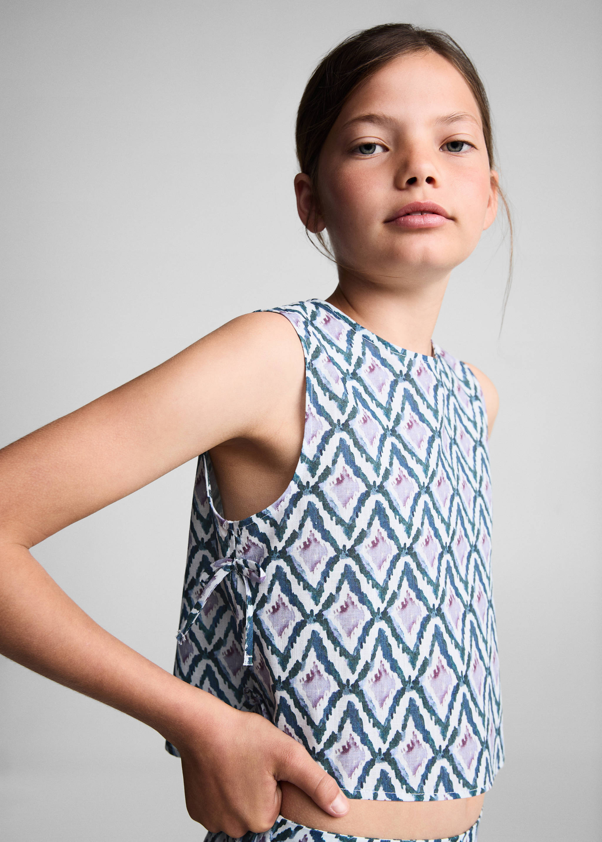 Printed crop top with bow - Details of the article 4