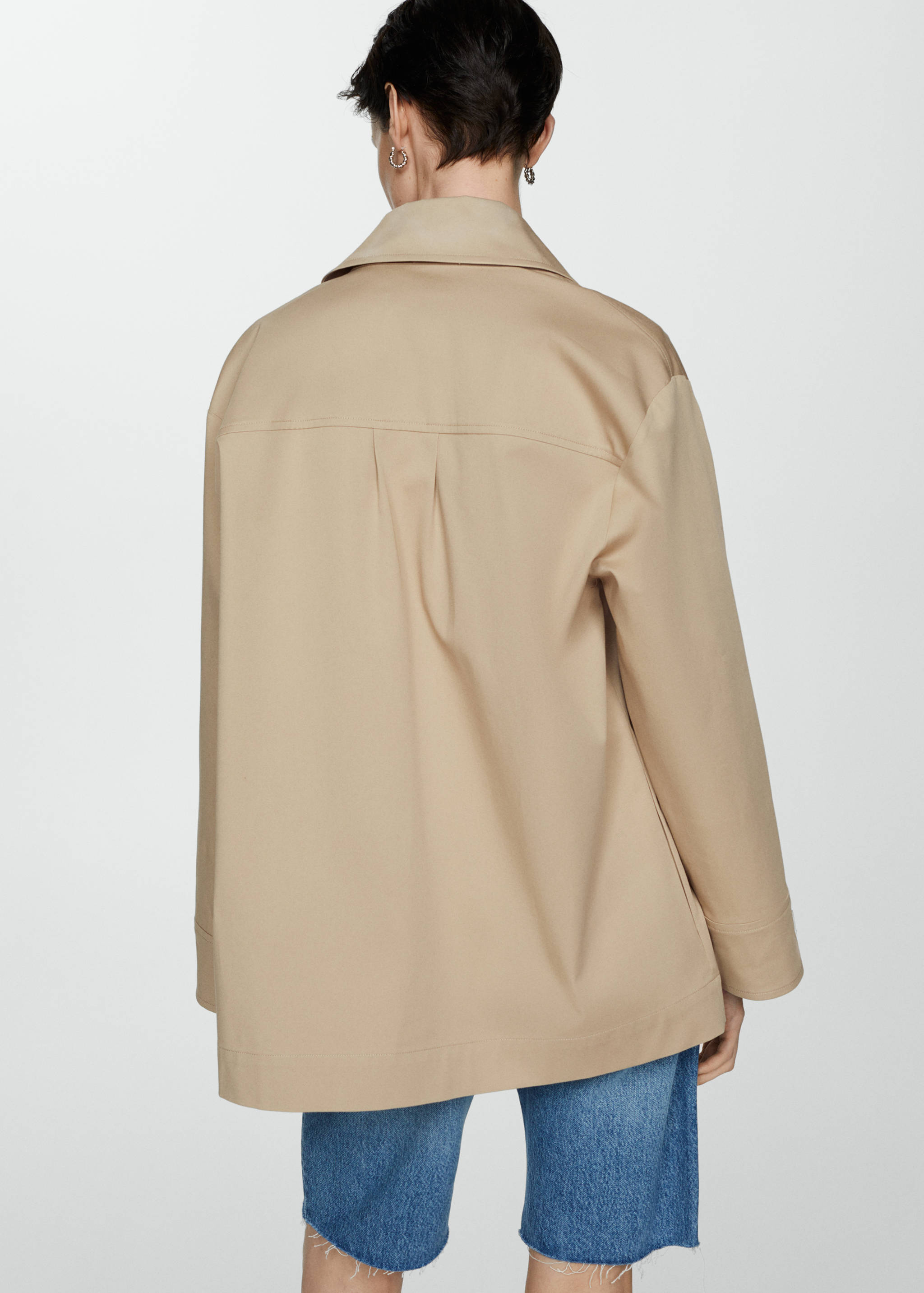 Oversized overshirt with pockets - Reverse of the article