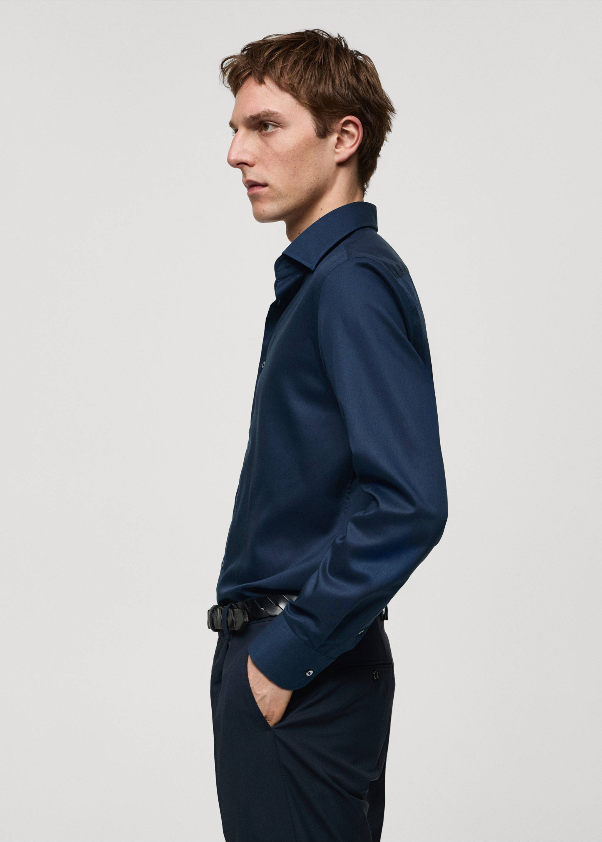 Slim fit-skjorta tencel bomull - Detaljer om artikeln 2, Navy blå. Ref: 67098266-00.