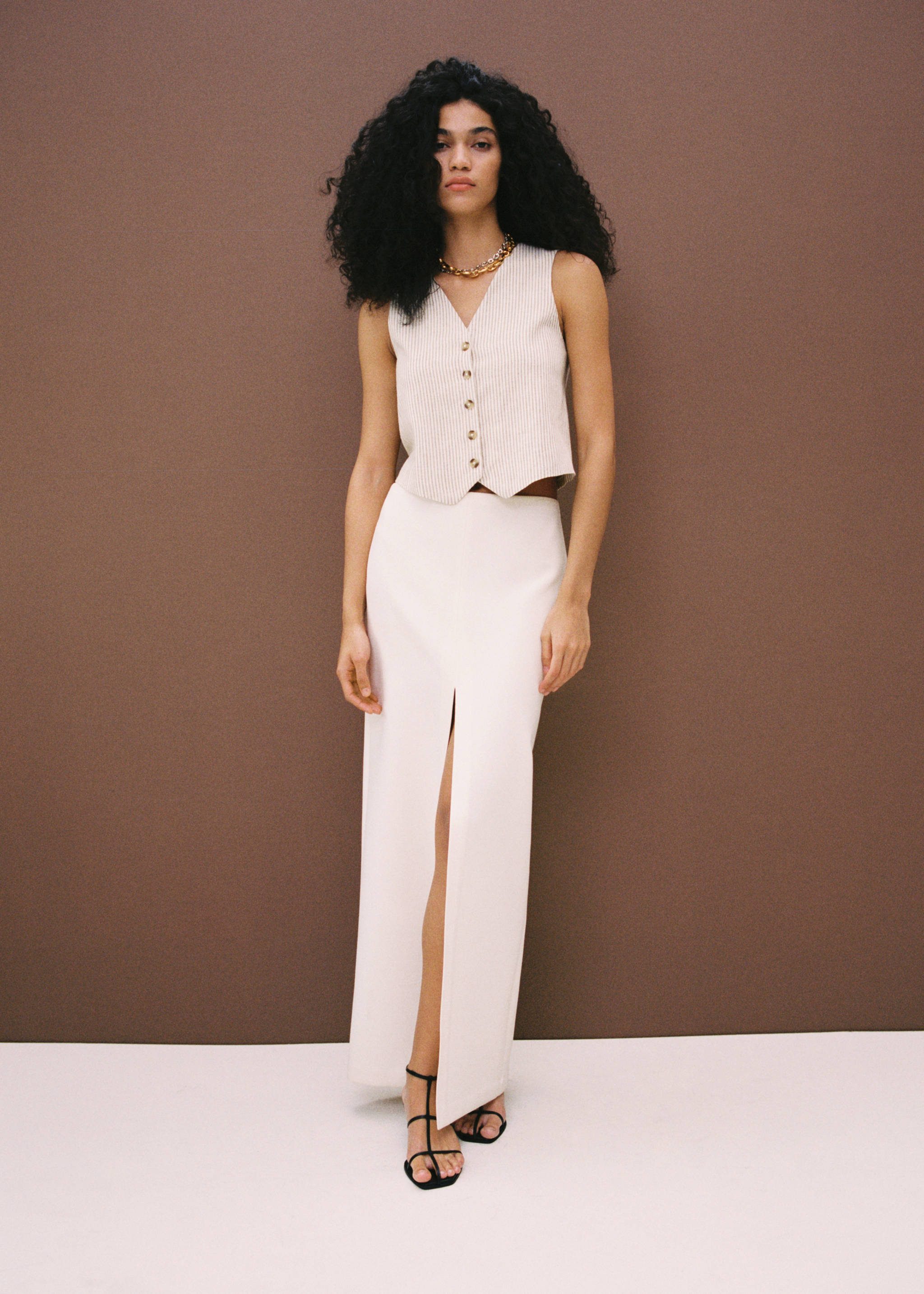 Striped linen vest - Details of the article 7