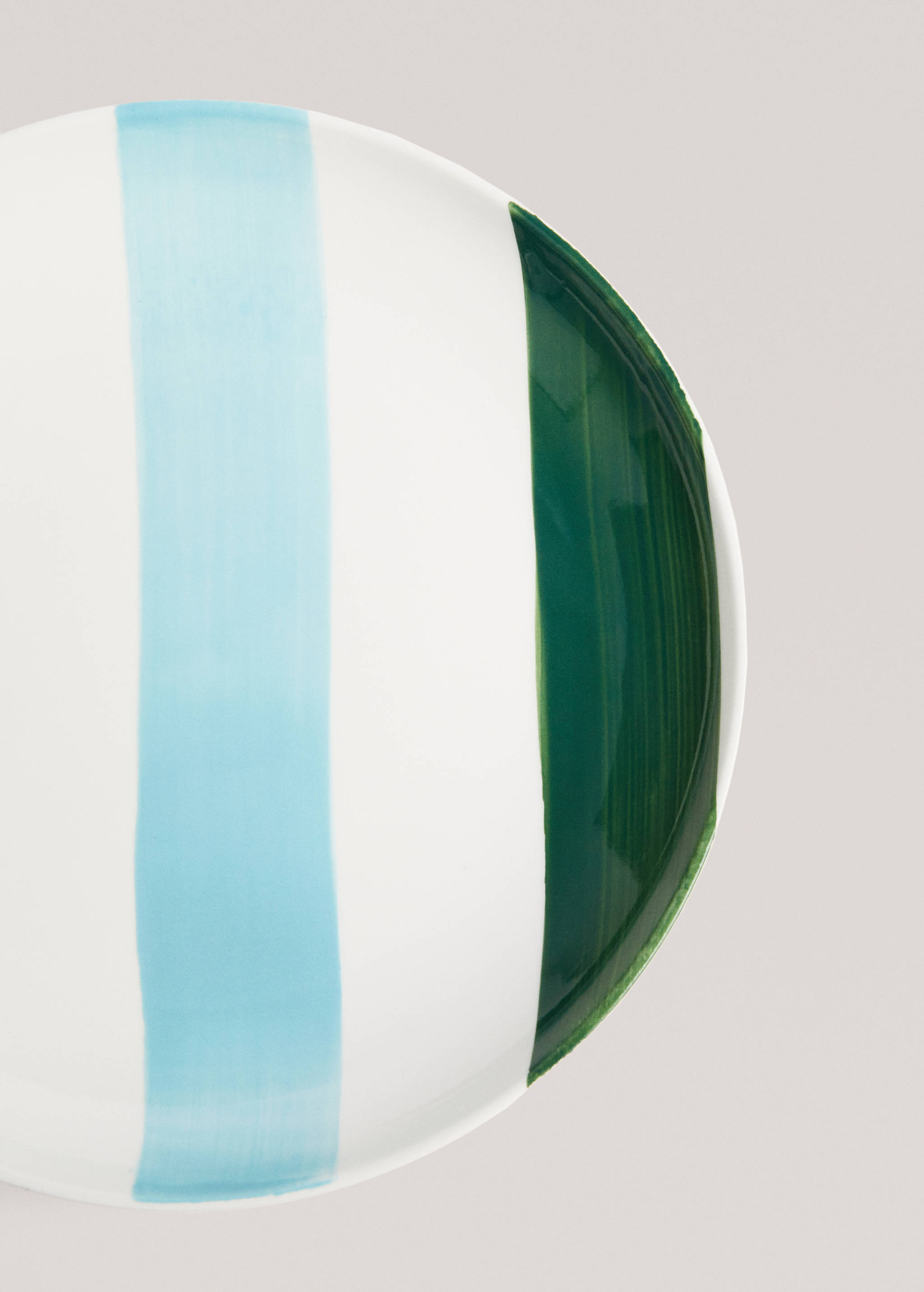 Two-tone stoneware dessert plate - Details of the article 3
