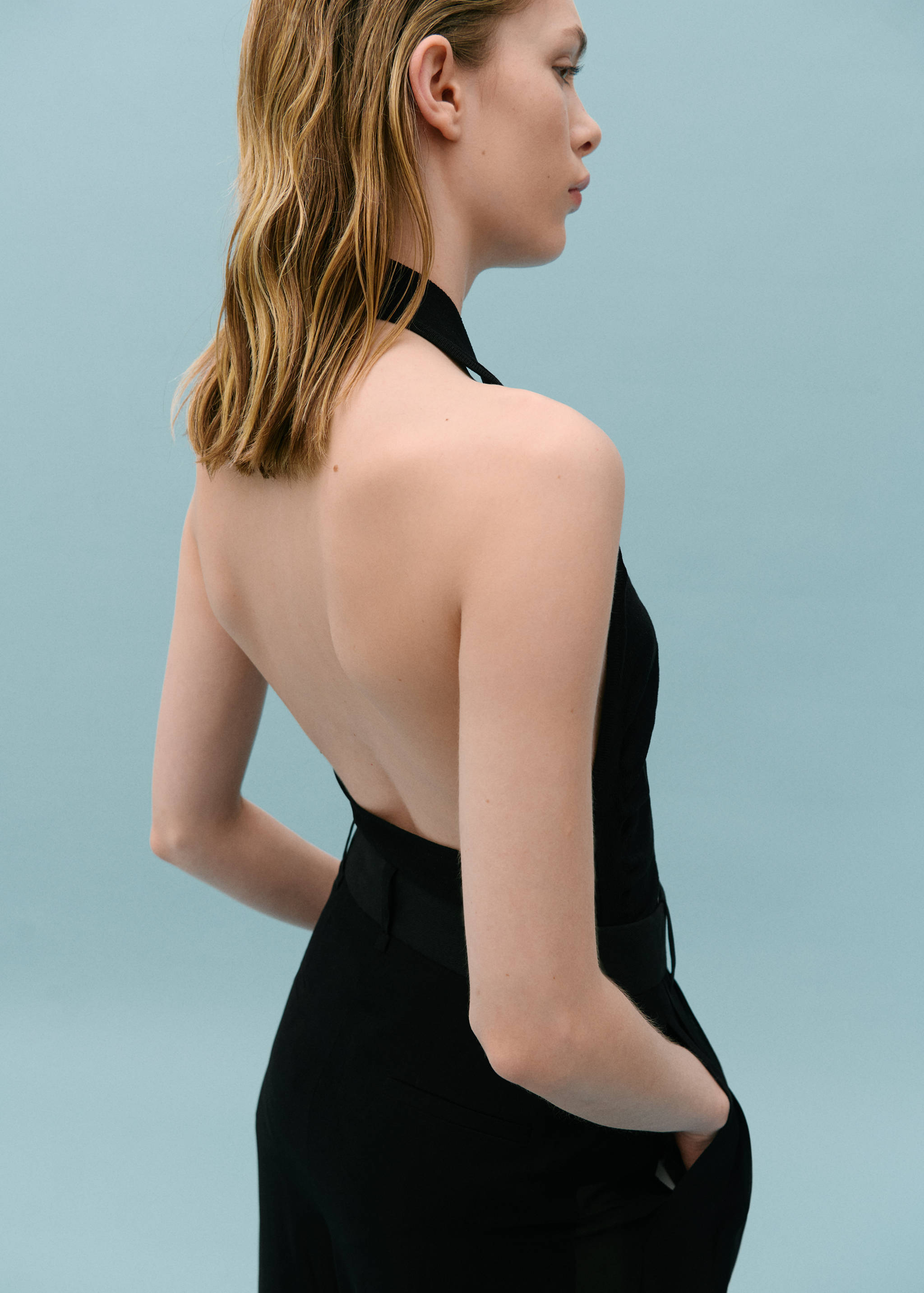 Body z dekoltem halter i drapowaniem - Tylna strona artykułu