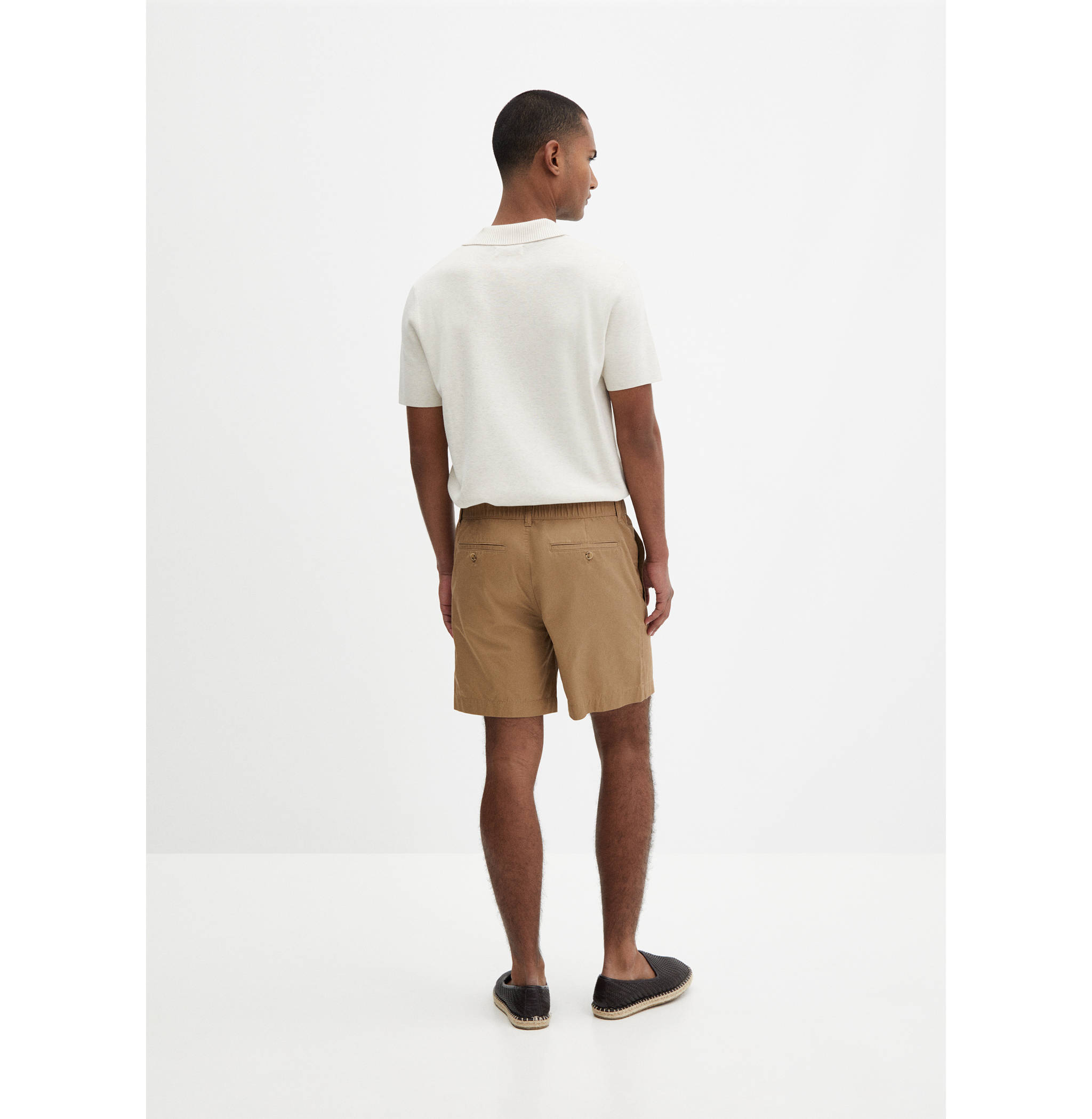 100% cotton bermuda shorts with drawstring - Reverse of the article