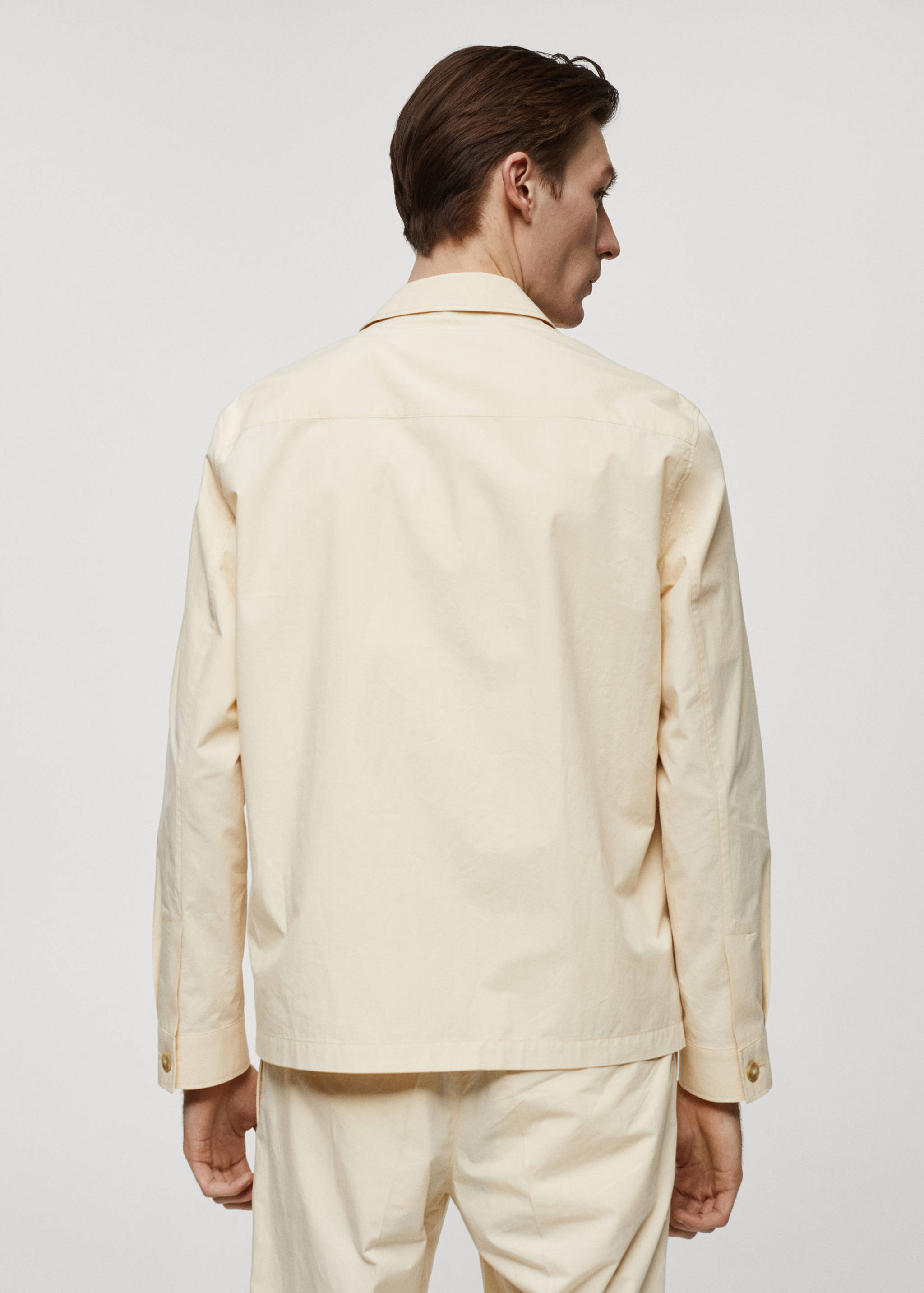 100% cotton overshirt with pocket - Reverse of the article